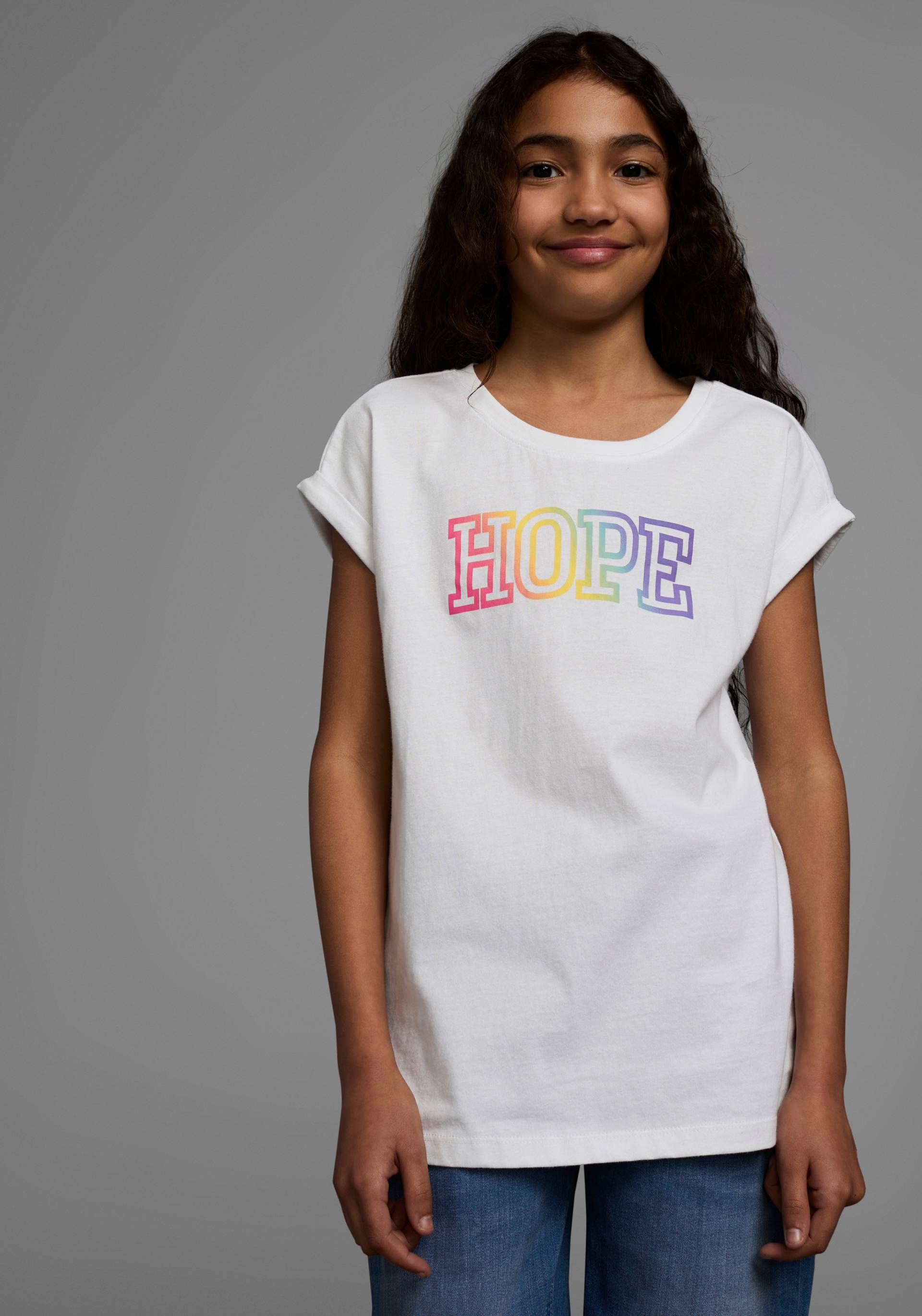 KIDSWORLD T-Shirt »Mit Print: HOPE«, Kurzarm, bequeme Passform, mit Print, Rundhalsausschnitt KIDSWORLD T-Shirt »Mit Print: HOPE«, Kurzarm, bequeme Passform, mit Print, Rundhalsausschnitt von KIDSWORLD