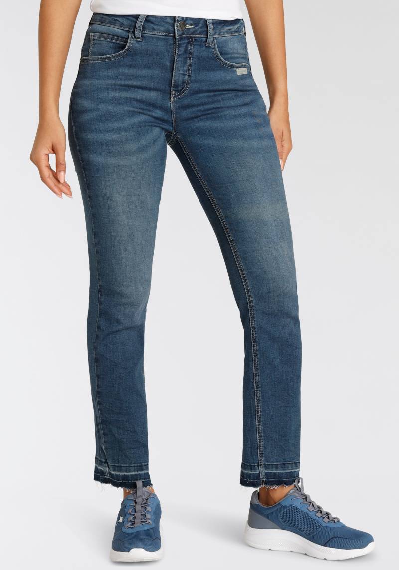 KangaROOS 7/8-Jeans »CULOTTE-JEANS«, gerade Passform, modische Abriebeffekte, normale Leibhöhe von KangaROOS