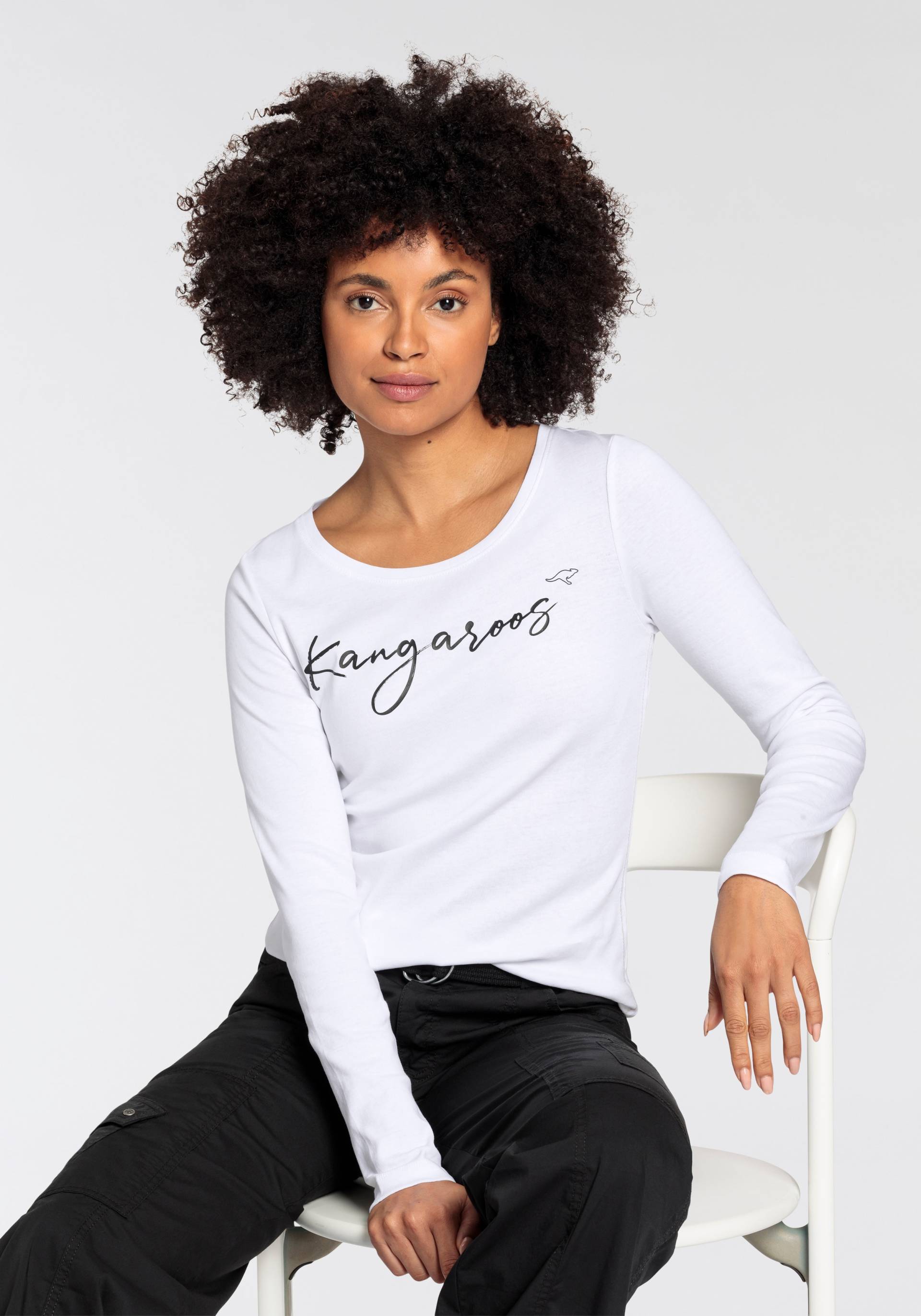 KangaROOS Longsleeve, Langarm, sehr figurbetont, aus Rippware, aus 100% Baumwolle KangaROOS Longsleeve, Langarm, sehr figurbetont, aus Rippware, aus 100% Baumwolle von KangaROOS