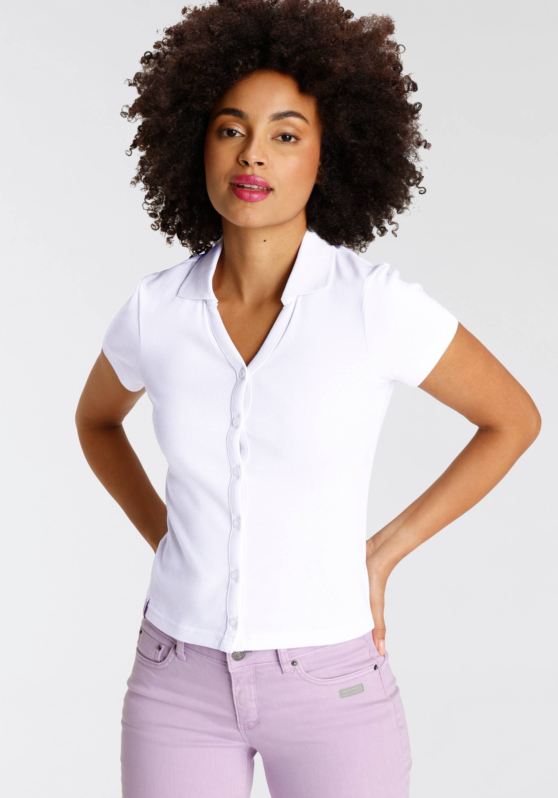 KangaROOS Poloshirt, Kurzarm, figurbetonter Schnitt, aus Baumwolle KangaROOS Poloshirt, Kurzarm, figurbetonter Schnitt, aus Baumwolle von KangaROOS