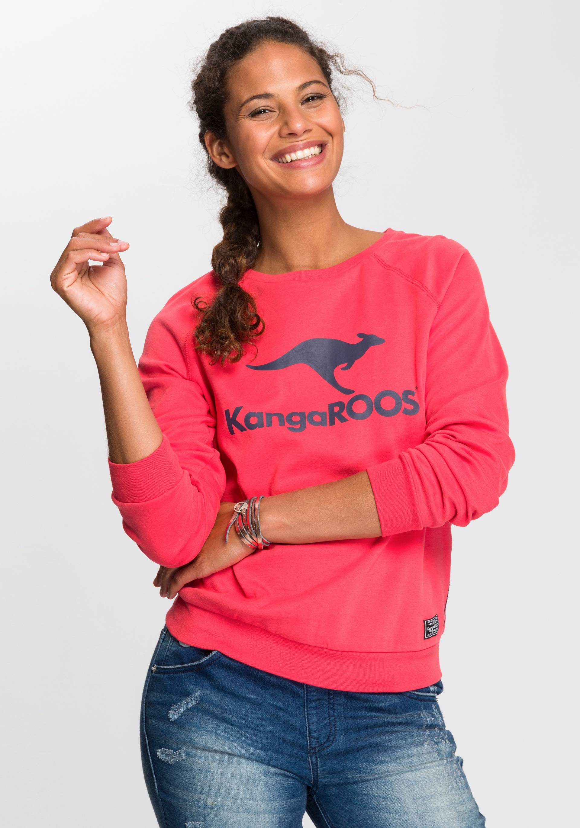 KangaROOS Sweatshirt, Langarm, figurumspielender Schnitt, mit Print, Rundhalsausschnitt von KangaROOS