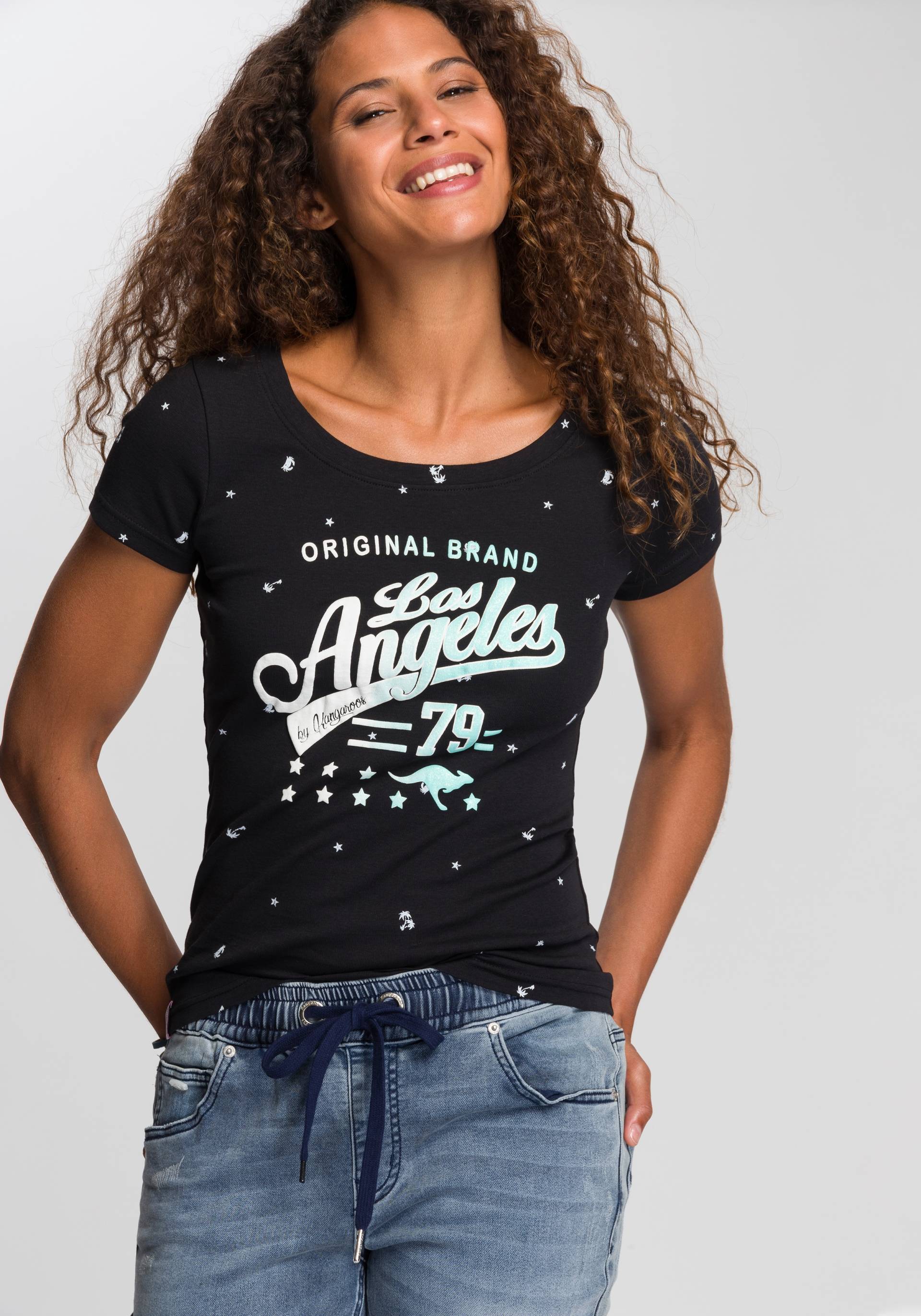 KangaROOS T-Shirt, Kurzarm, figurbetonte Passform, aus 100% Baumwolle KangaROOS T-Shirt, Kurzarm, figurbetonte Passform, aus 100% Baumwolle von KangaROOS
