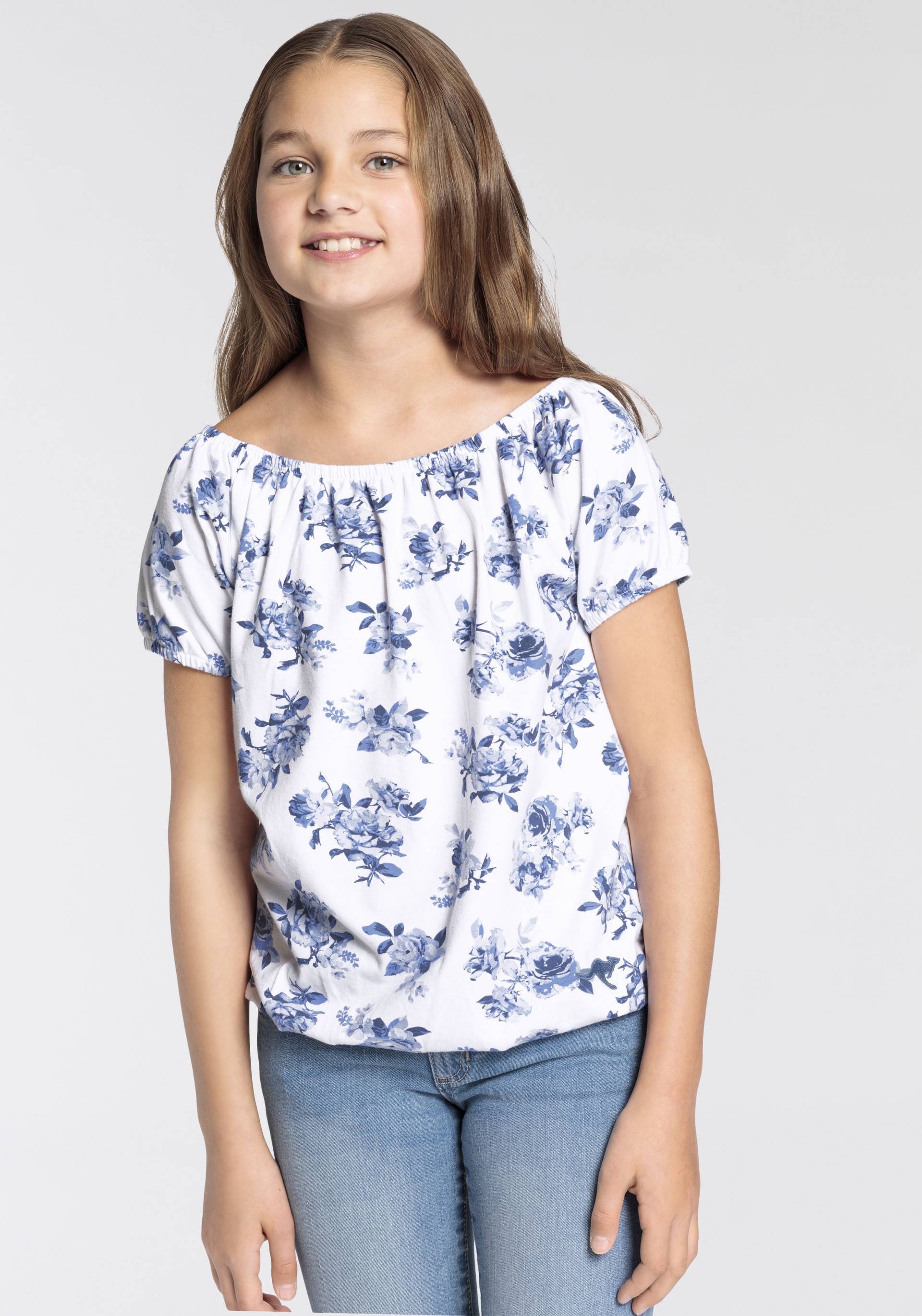 KangaROOS Carmenshirt »Kangaroos Mädchen«, Kurzarm, dynamische Passform, Allover-Druck, Carmenausschnitt KangaROOS Carmenshirt »Kangaroos Mädchen«, Kurzarm, dynamische Passform, Allover-Druck, Carmenausschnitt von Kangaroos
