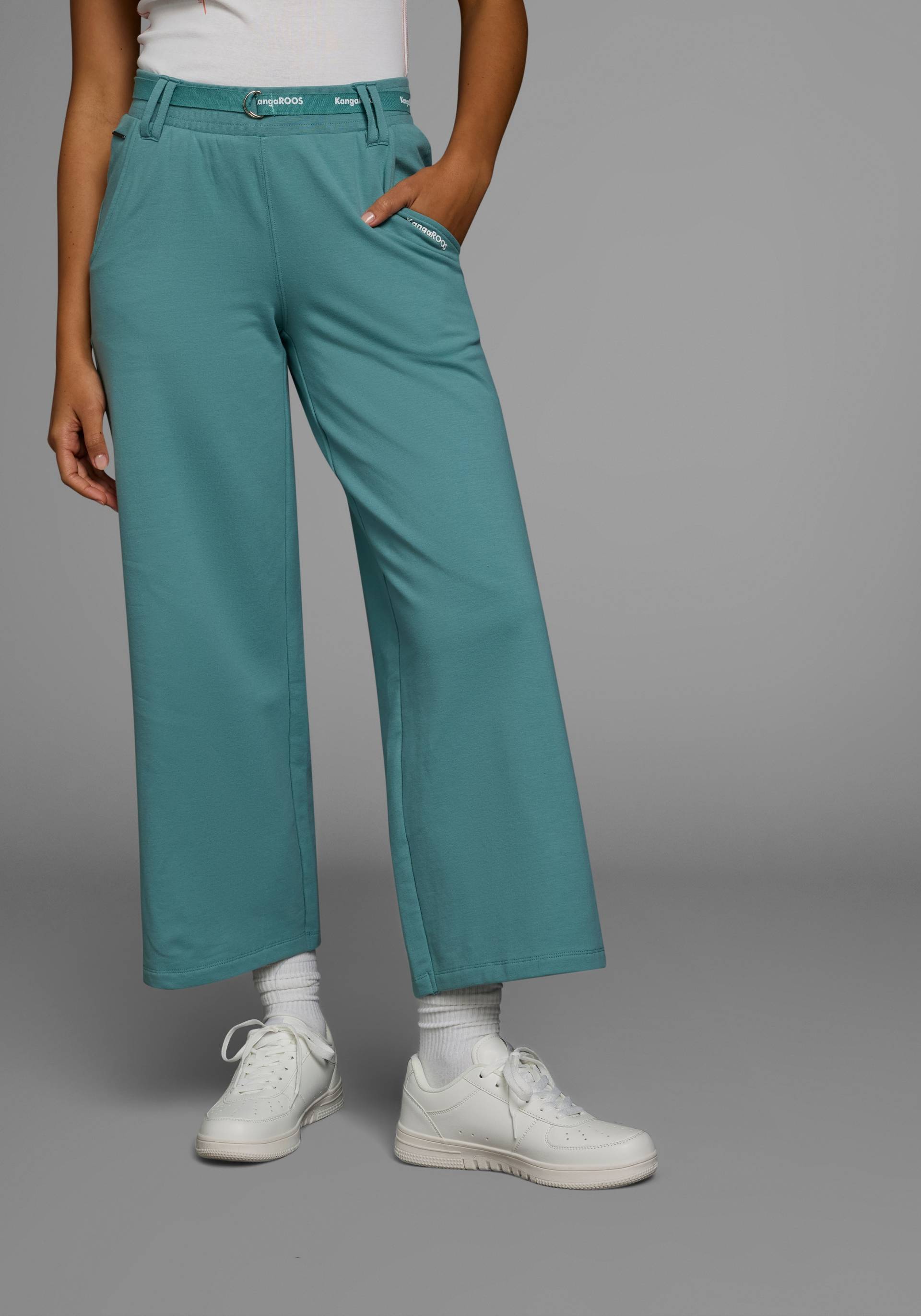 KangaROOS Jerseyhose, mit weitem Bein in Culotte Form KangaROOS Jerseyhose, mit weitem Bein in Culotte Form von Kangaroos