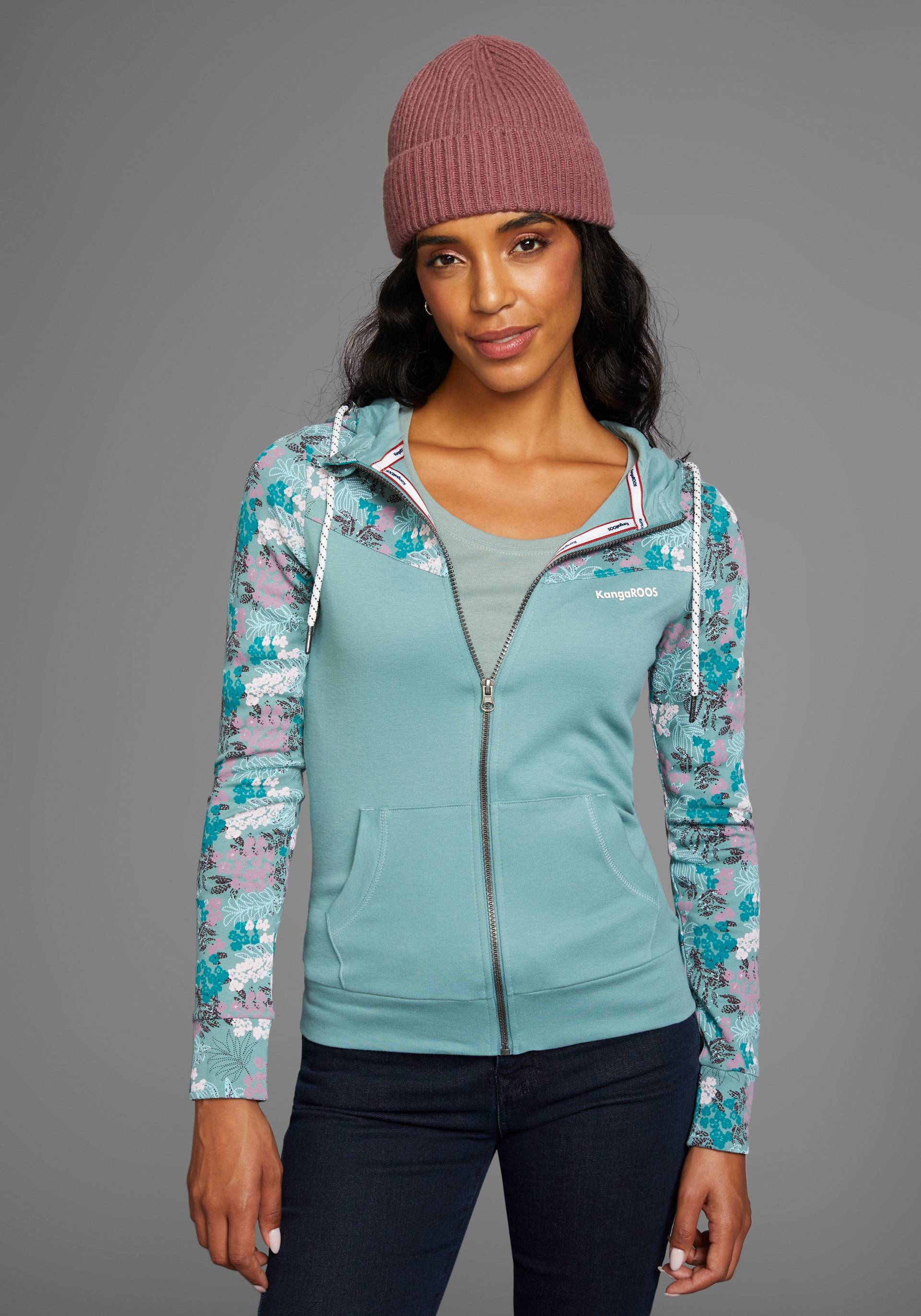 KangaROOS Kapuzensweatjacke, mit Blumenprint KangaROOS Kapuzensweatjacke, mit Blumenprint von Kangaroos