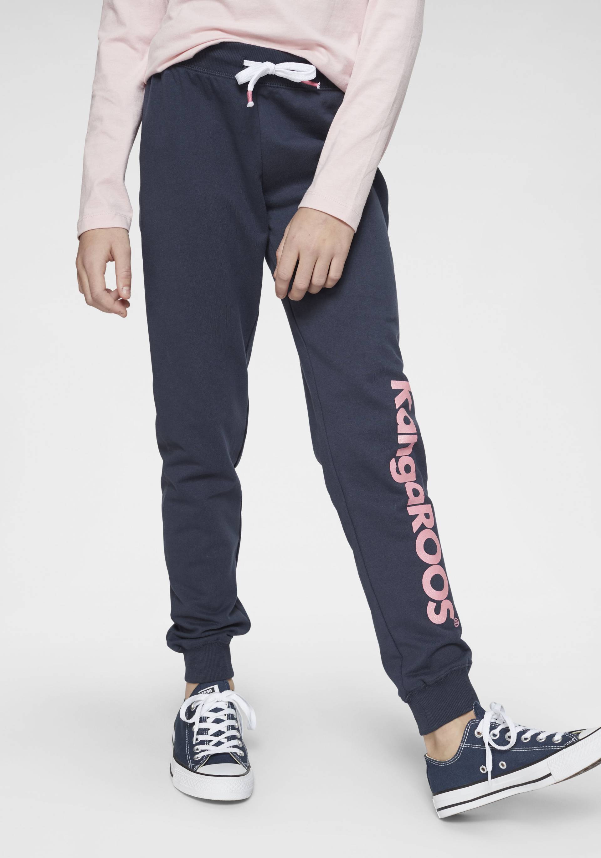 KangaROOS Sweathose, mit Glitzerdruck am Bein KangaROOS Sweathose, mit Glitzerdruck am Bein von Kangaroos