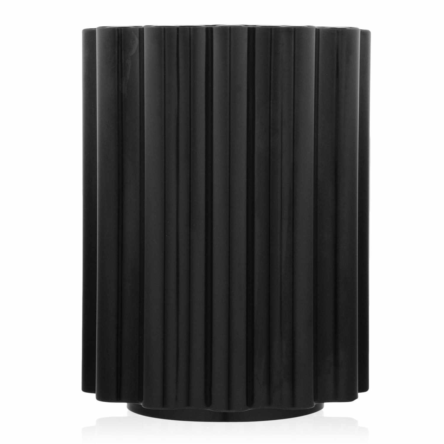 Colonna Hocker Ettore Sottsass Edition, Farbe schwarz Colonna Hocker Ettore Sottsass Edition, Farbe schwarz von Kartell