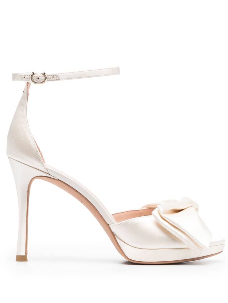 Kate Spade bow-detail satin sandals - Neutrals von Kate Spade