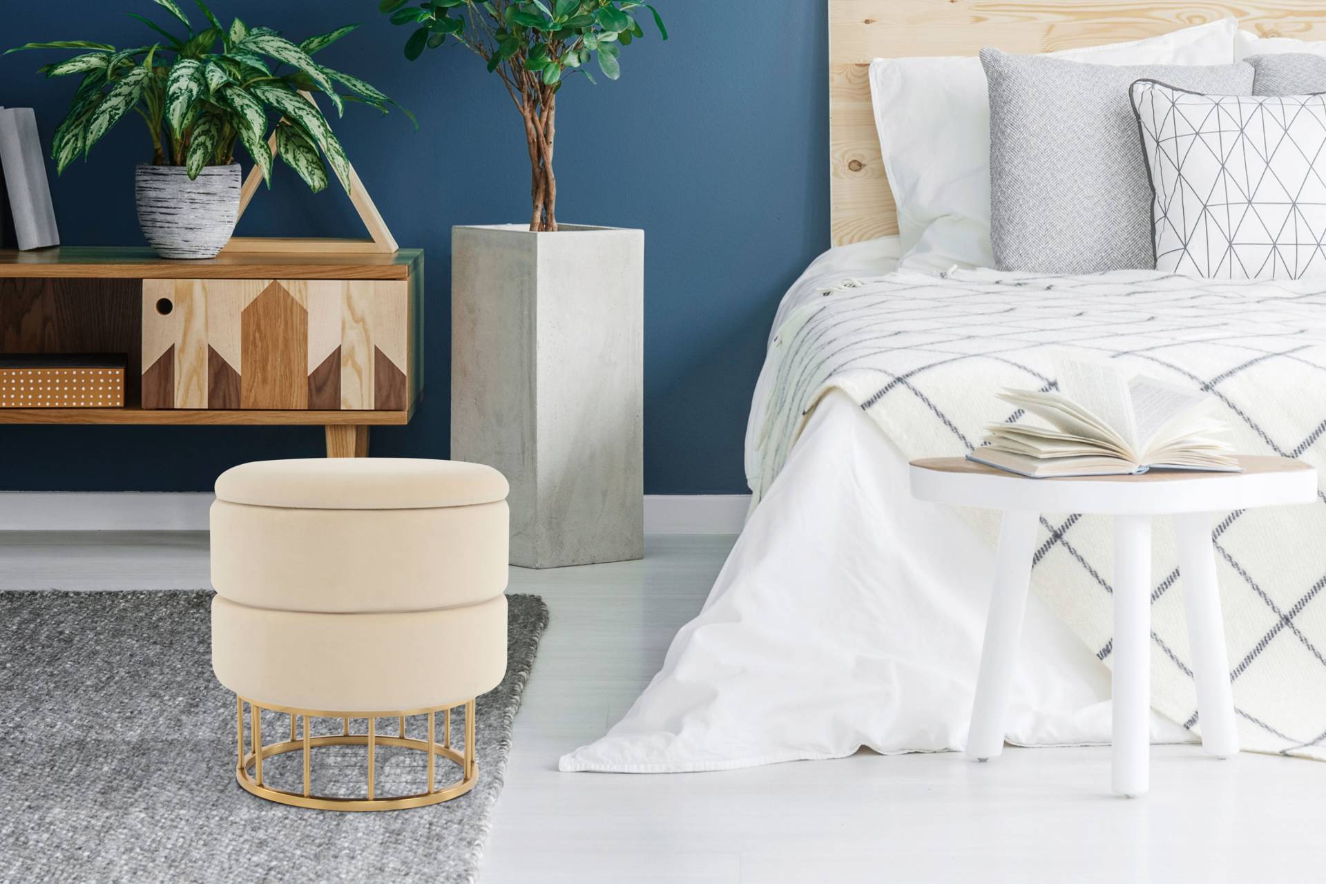 Kayoom Stauraumhocker »Hocker Zero 525, Sitzhocker mit Komfort,runde, moderne Form«, (1 St.), glamourös, elegant, mit Stauraum, Bezug aus samtweichem Stoff Kayoom Stauraumhocker »Hocker Zero 525, Sitzhocker mit Komfort,runde, moderne Form«, (1 St.), glamourös, elegant, mit Stauraum, Bezug aus samtweichem Stoff von Kayoom