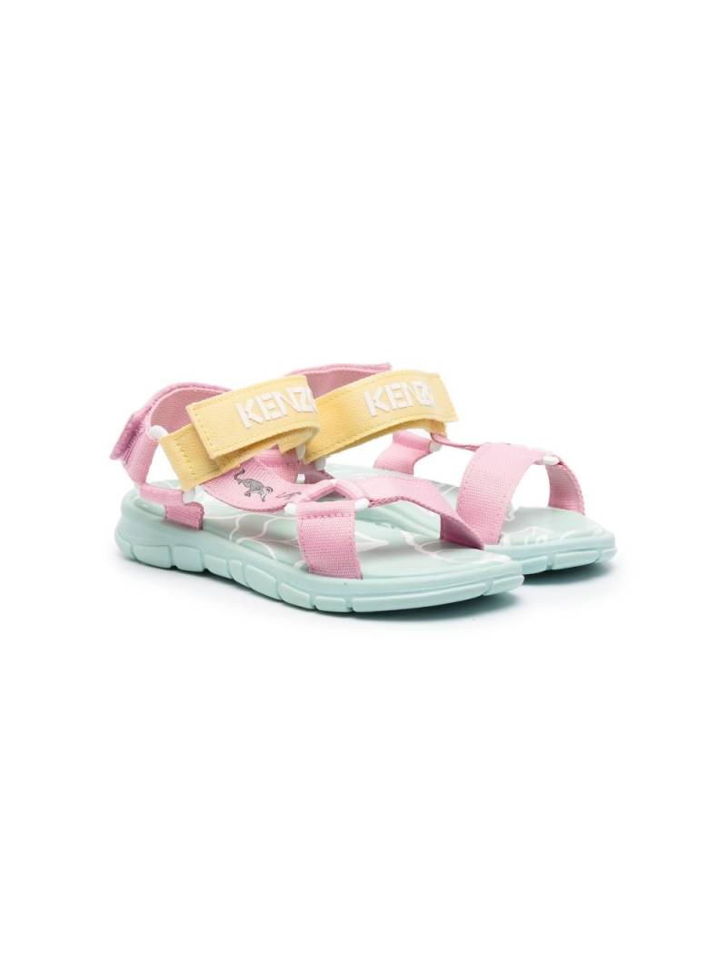 Kenzo Kids embossed-logo flat sandals - Pink von Kenzo Kids