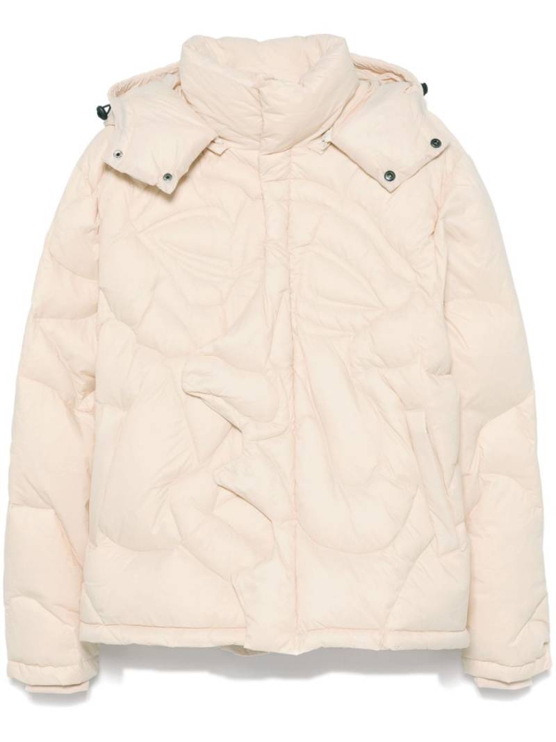 KidSuper Kissing puffer jacket - Neutrals von KidSuper