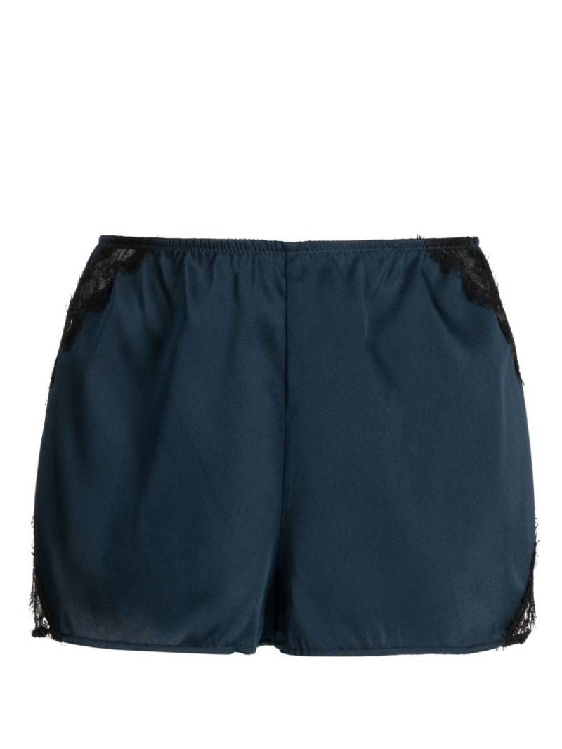 Kiki de Montparnasse lace-panel silk pyjama shorts - Blue von Kiki de Montparnasse