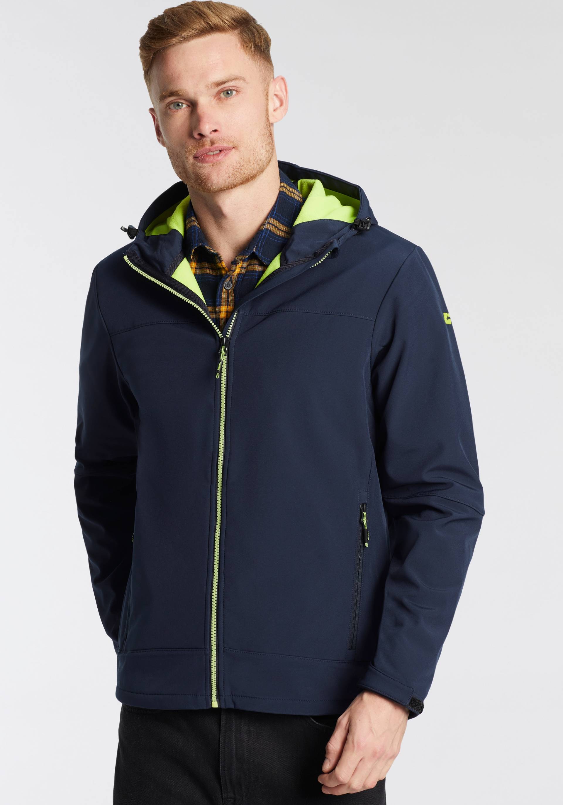 Killtec Softshelljacke »MN SFTSHLL JCKT«, mit Kapuze Killtec Softshelljacke »MN SFTSHLL JCKT«, mit Kapuze von Killtec