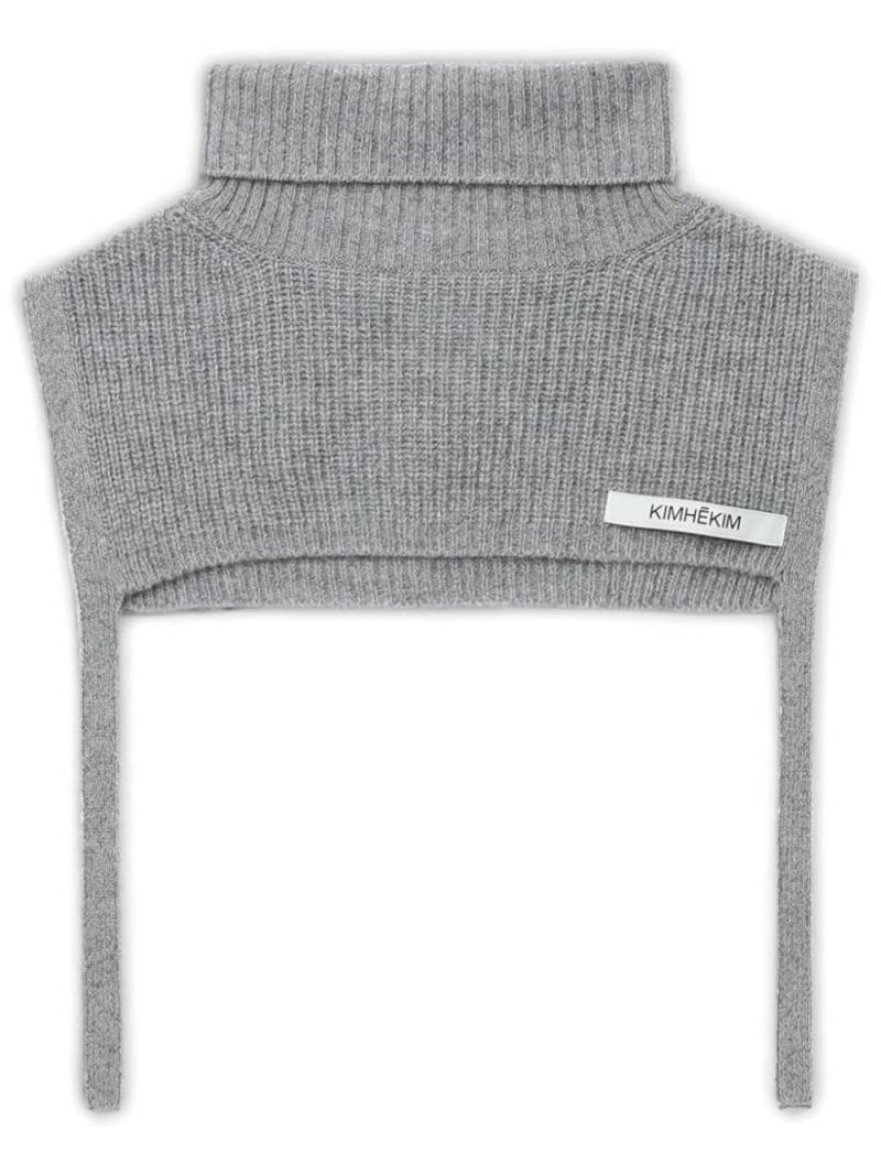 Kimhekim logo-appliqué roll-neck scarf - Grey von Kimhekim