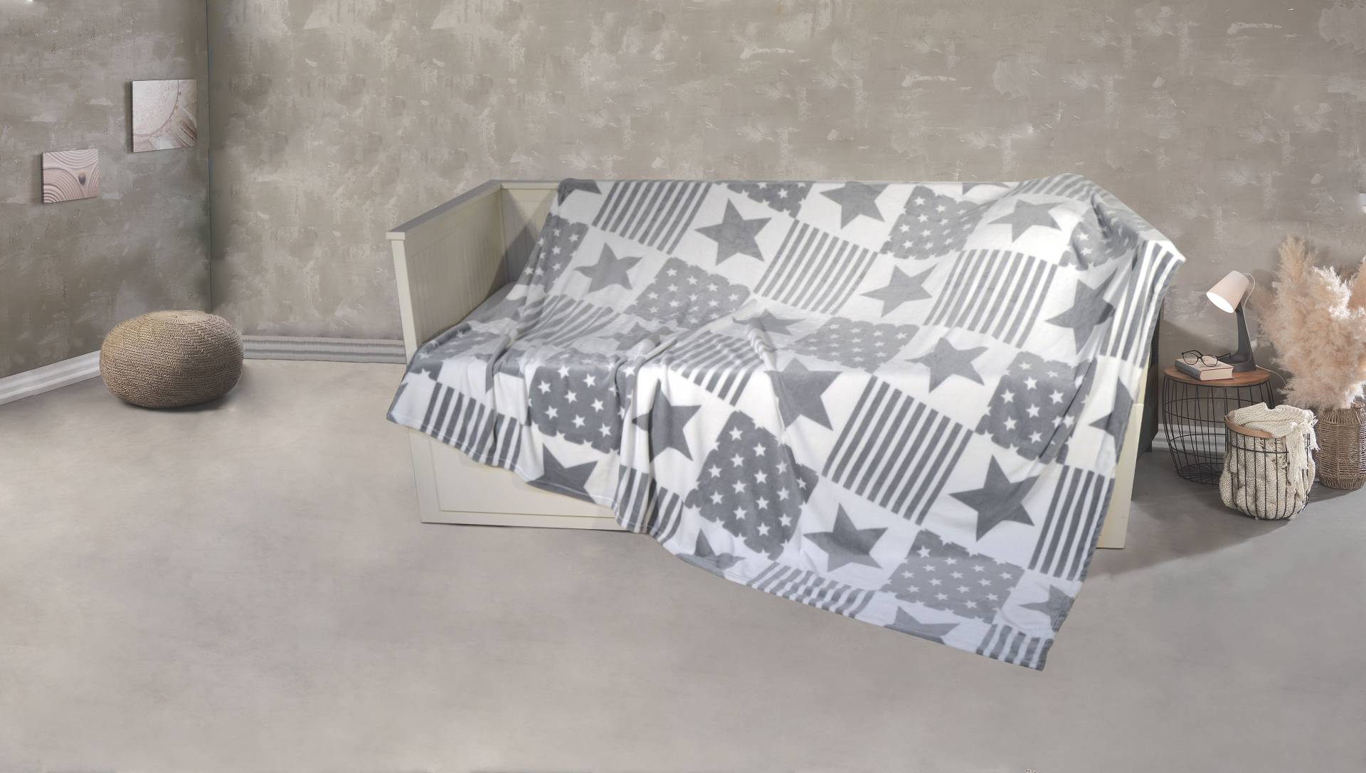 KiNZLER Wohndecke »Mikrofaser XXL "Sterne-Karo"« KiNZLER Wohndecke »Mikrofaser XXL "Sterne-Karo"« von Kinzler
