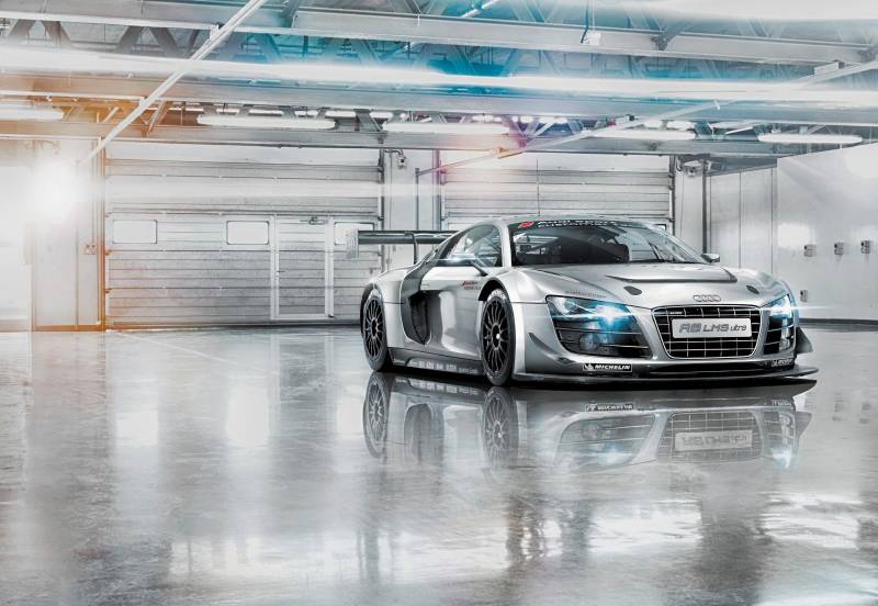 Komar Fototapete »Audi R8 Le Mans«, 368x254 cm (Breite x Höhe), inklusive Kleister von Komar