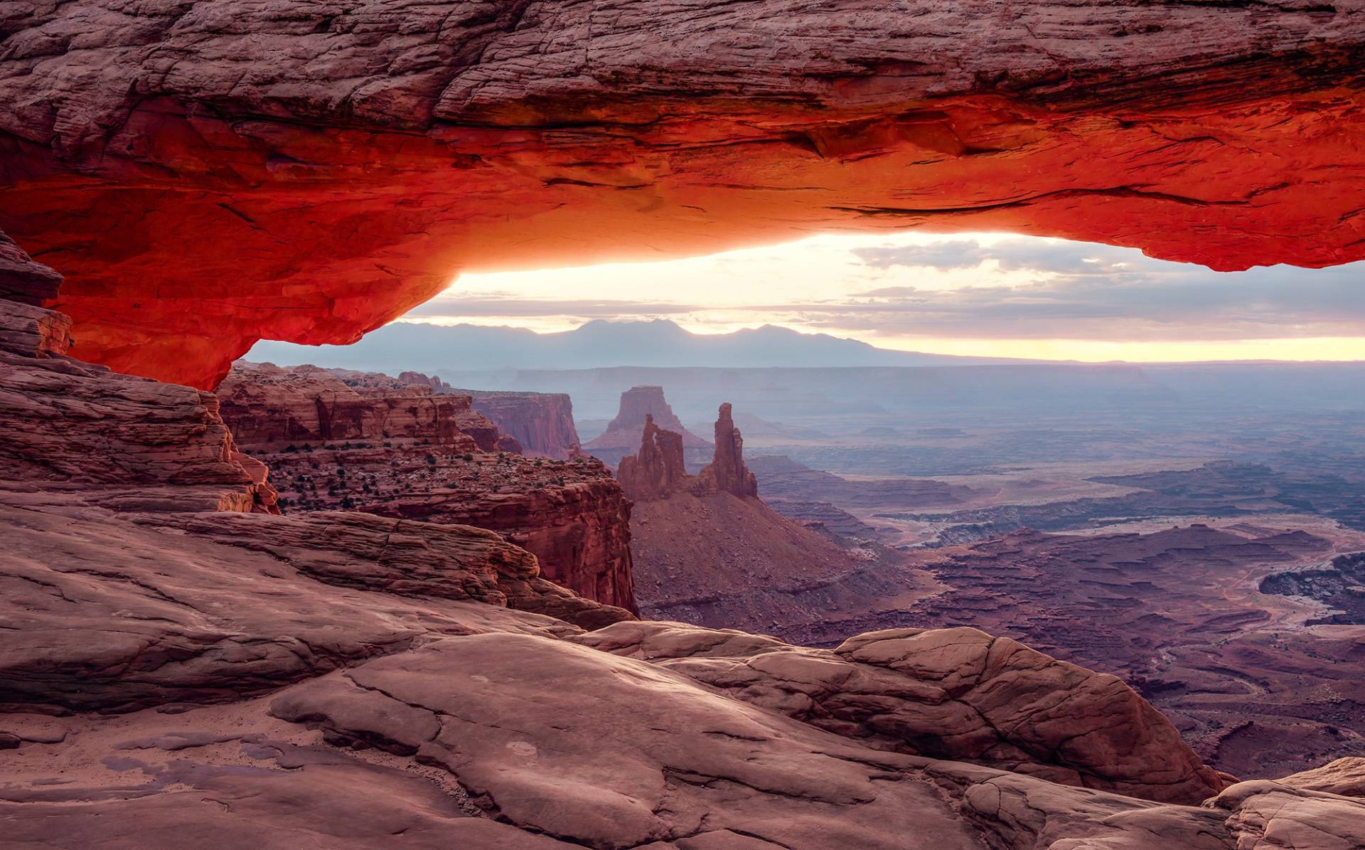 Komar Vliestapete »Mesa Arch«, 450x280 cm (Breite x Höhe), Wohnzimmer, Schlafzimmer von Komar