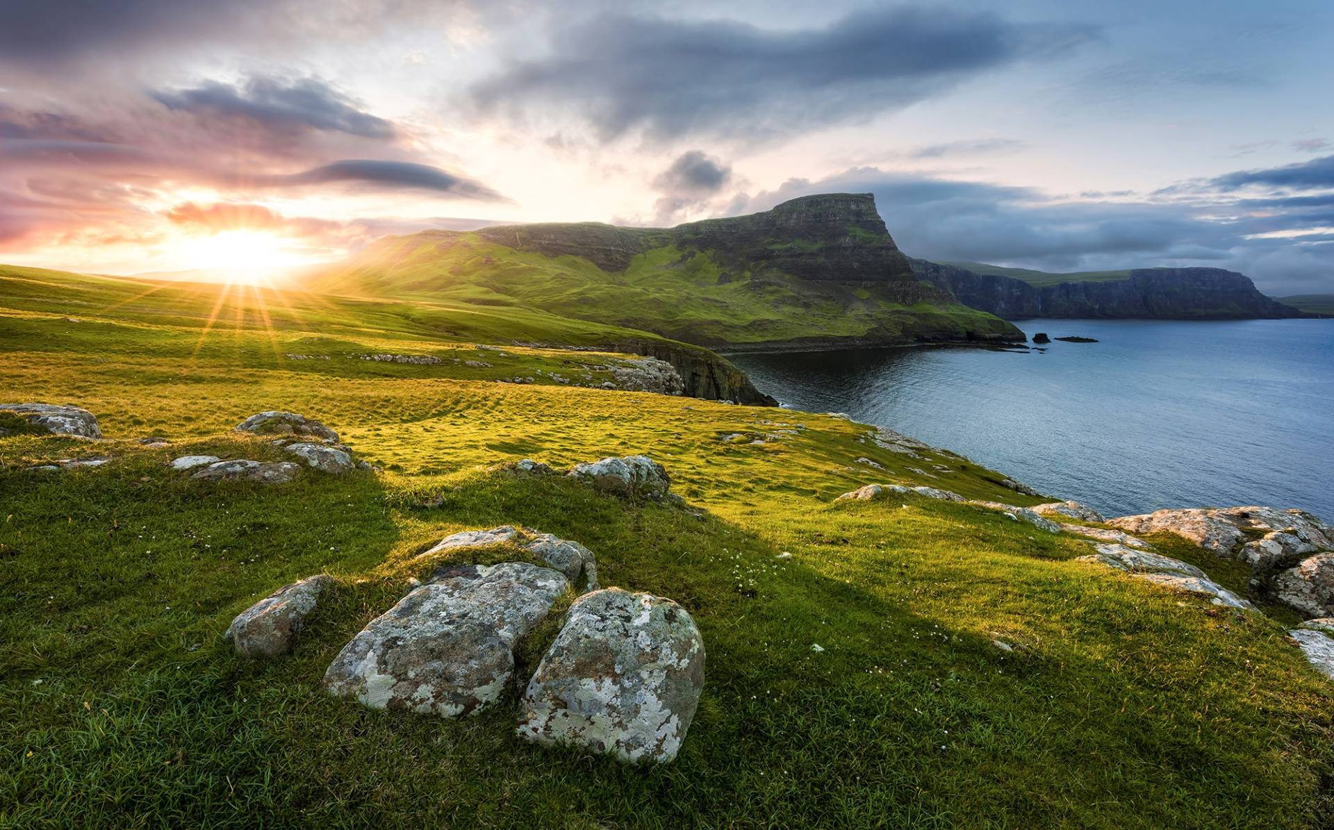 Komar Vliestapete »Scottish Paradise«, 450x280 cm (Breite x Höhe), Wohnzimmer, Schlafzimmer von Komar