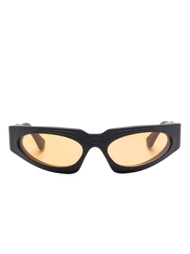 Kuboraum Mask E21 sunglasses - Black von Kuboraum