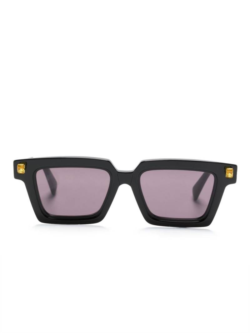 Kuboraum Q2 rectangle-frame sunglasses - Black von Kuboraum