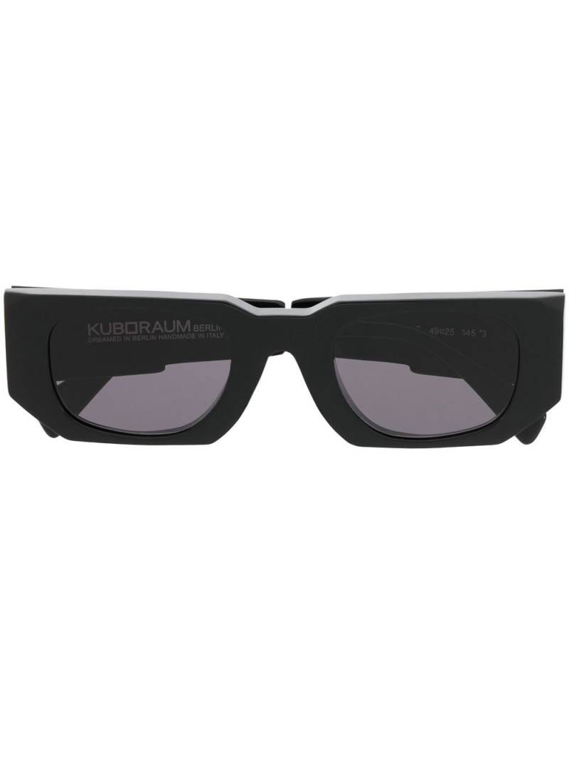 Kuboraum U8 rectangle-frame sunglasses - Black von Kuboraum