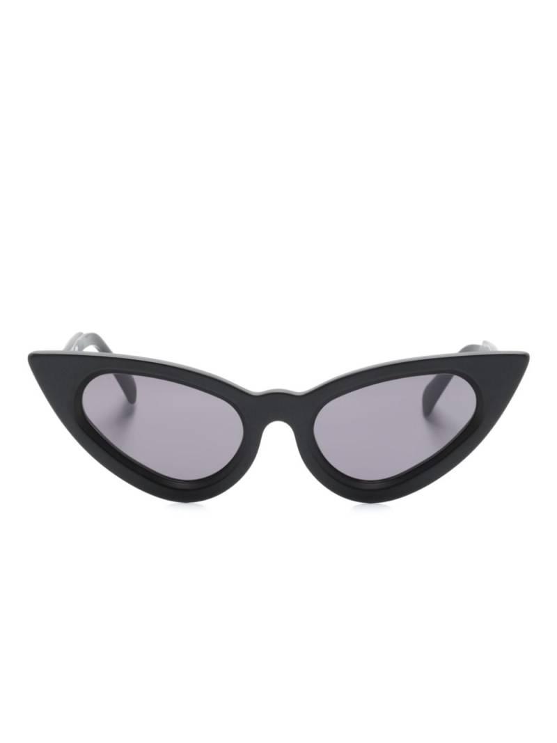 Kuboraum Y3 cat-eye sunglasses - Black von Kuboraum