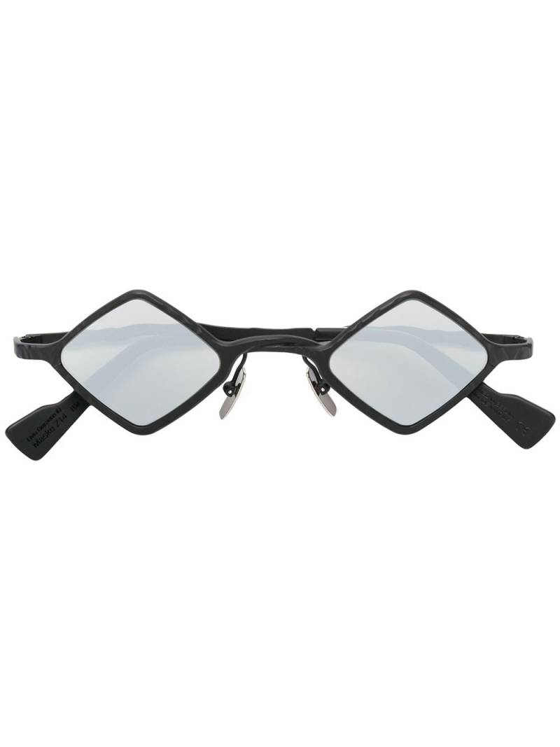 Kuboraum geometric tinted sunglasses - Black von Kuboraum