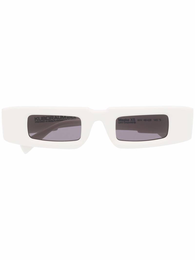 Kuboraum square frame sunglasses - White von Kuboraum