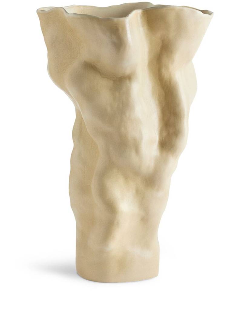 L'Objet tall Timna porcelain vase (58cm x 35cm) - Neutrals von L'Objet