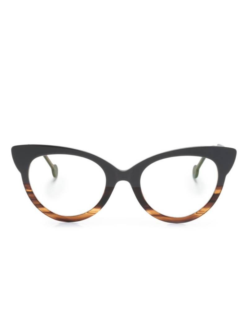 L.A. EYEWORKS Archie cat-eye glasses - Grey von L.A. EYEWORKS