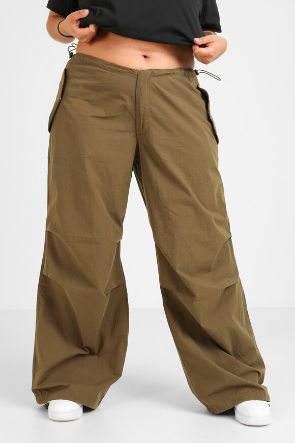 LA SHADY Parachutehose | Olive | Damen  | L von LA SHADY