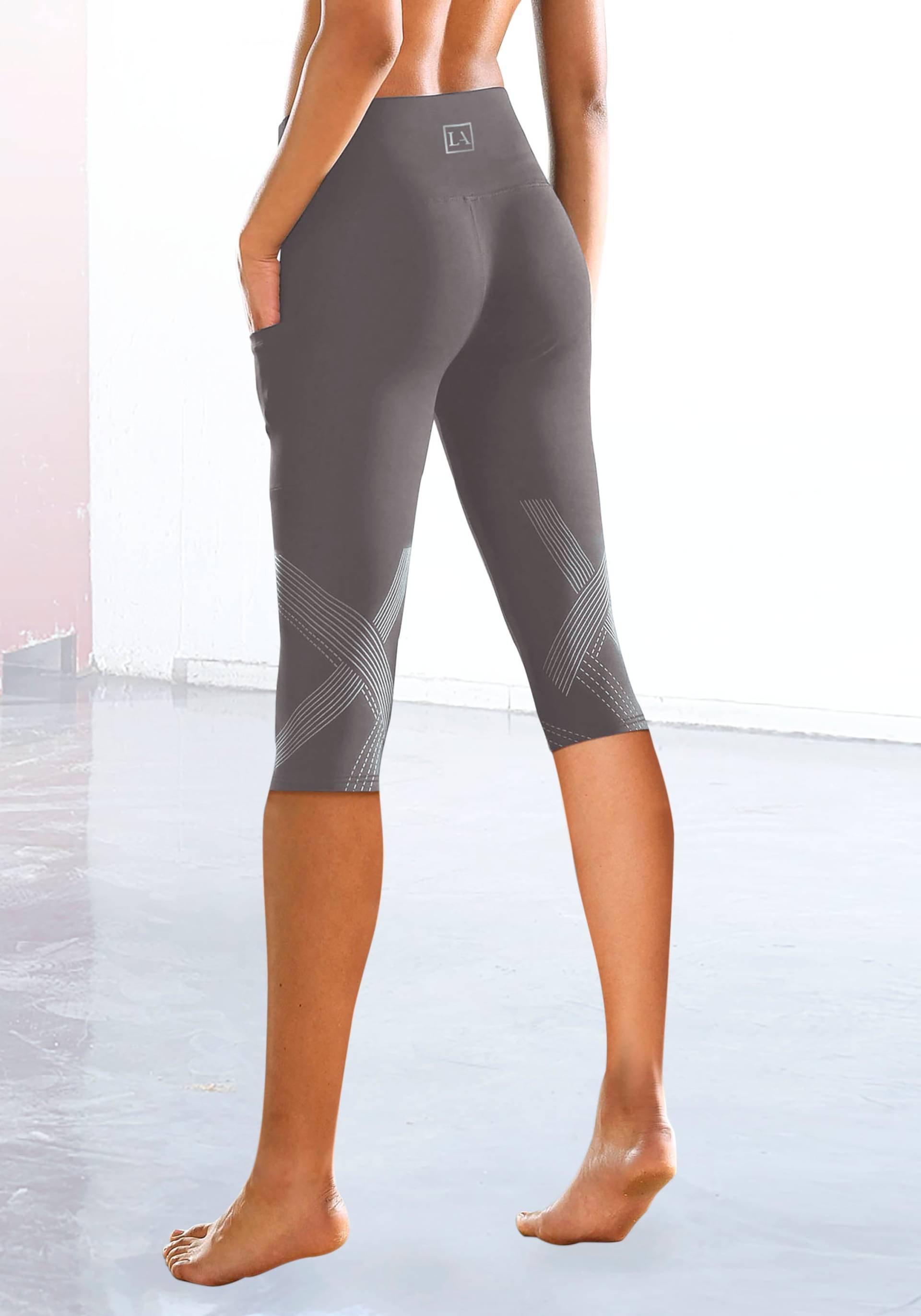 LASCANA ACTIVE Caprileggings, mit optischen Reflektortprint und Handytasche von LASCANA ACTIVE