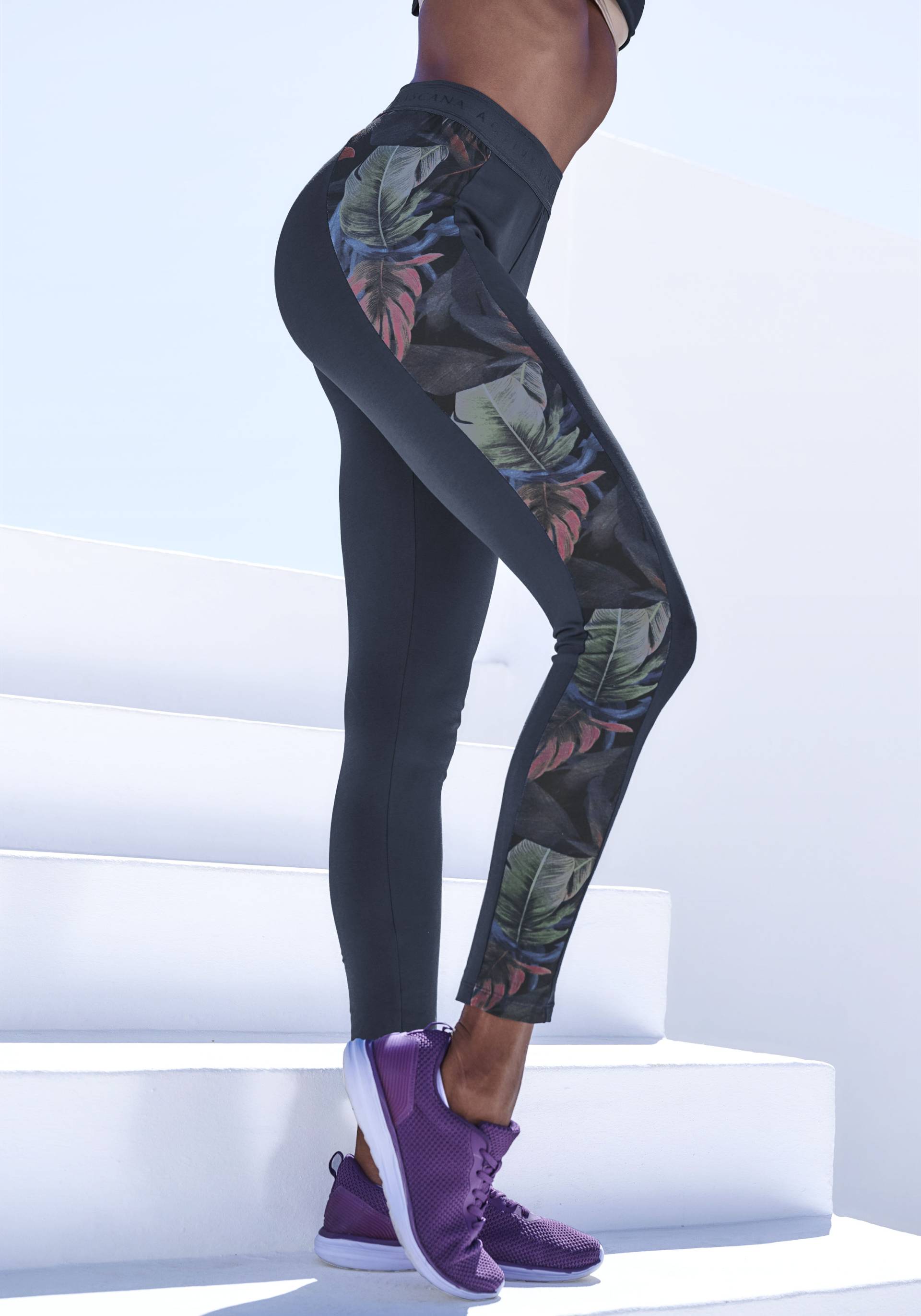 LASCANA ACTIVE Leggings, mit seitlichen floralen Einsätzen von LASCANA ACTIVE