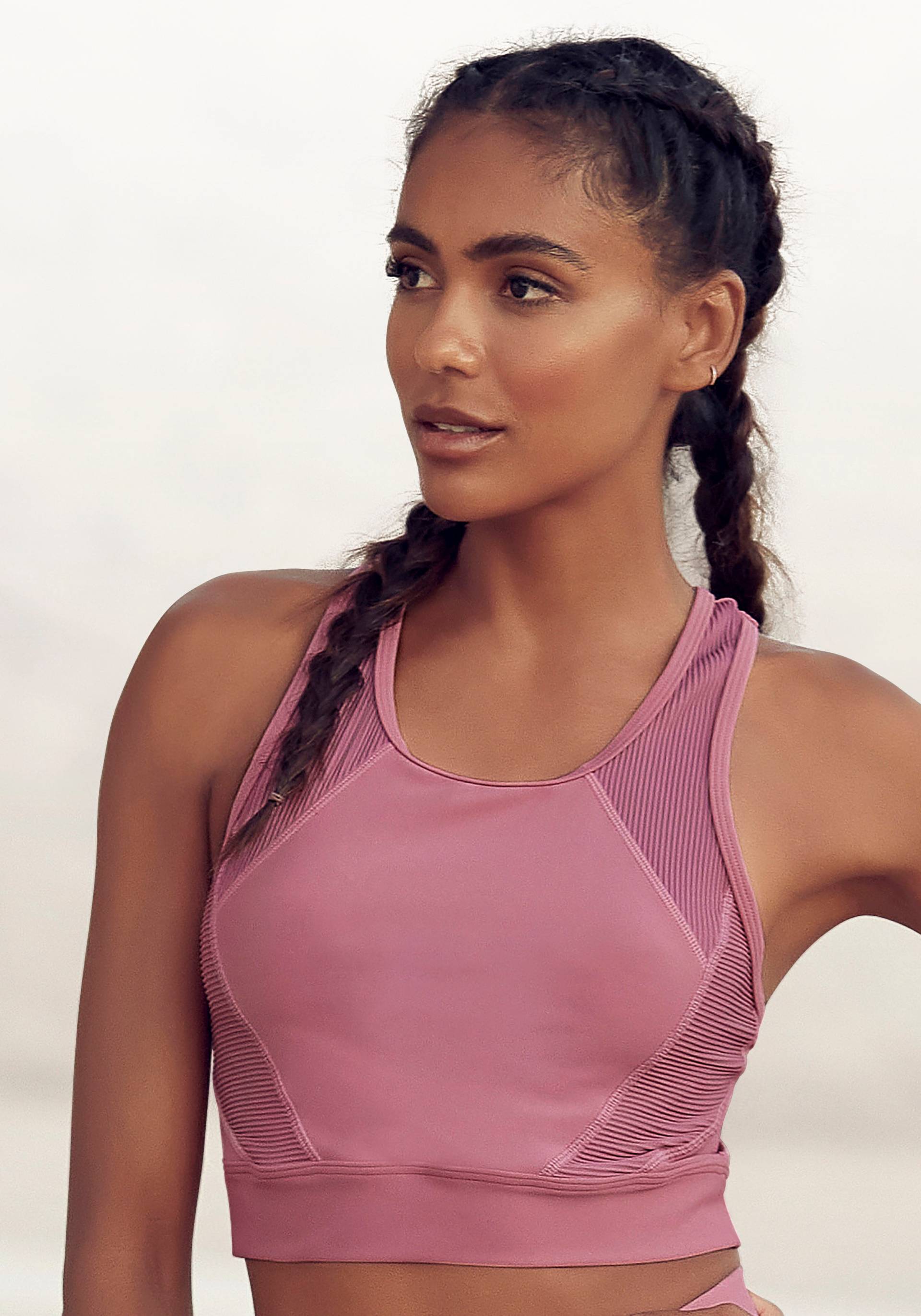 LASCANA ACTIVE Funktionsshirt, mit Mesheinsatz von LASCANA ACTIVE