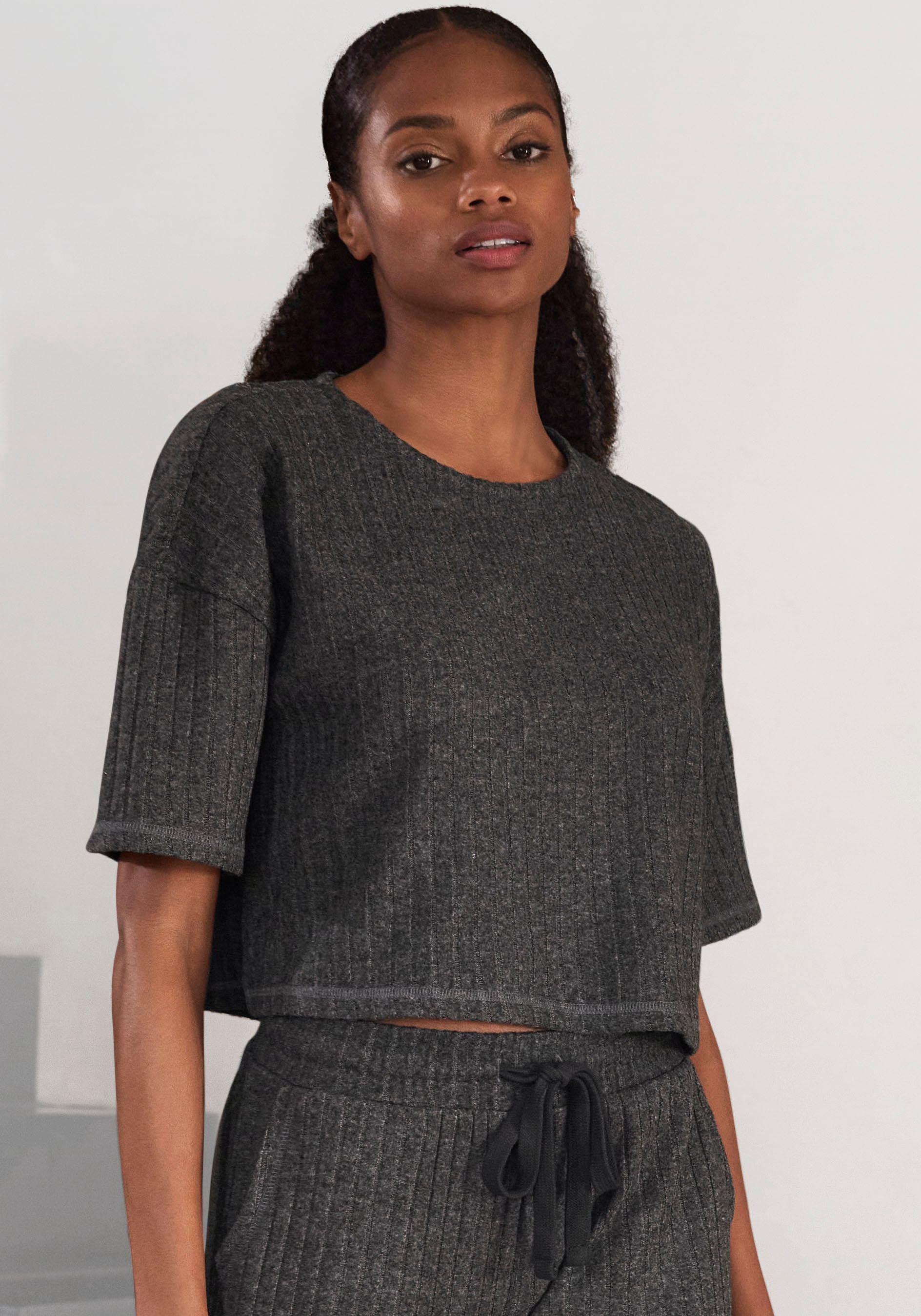 LASCANA 3/4-Arm-Shirt »/Loungeshirt/Strickshirt«, aus weichem Strick, Loungewear von LASCANA