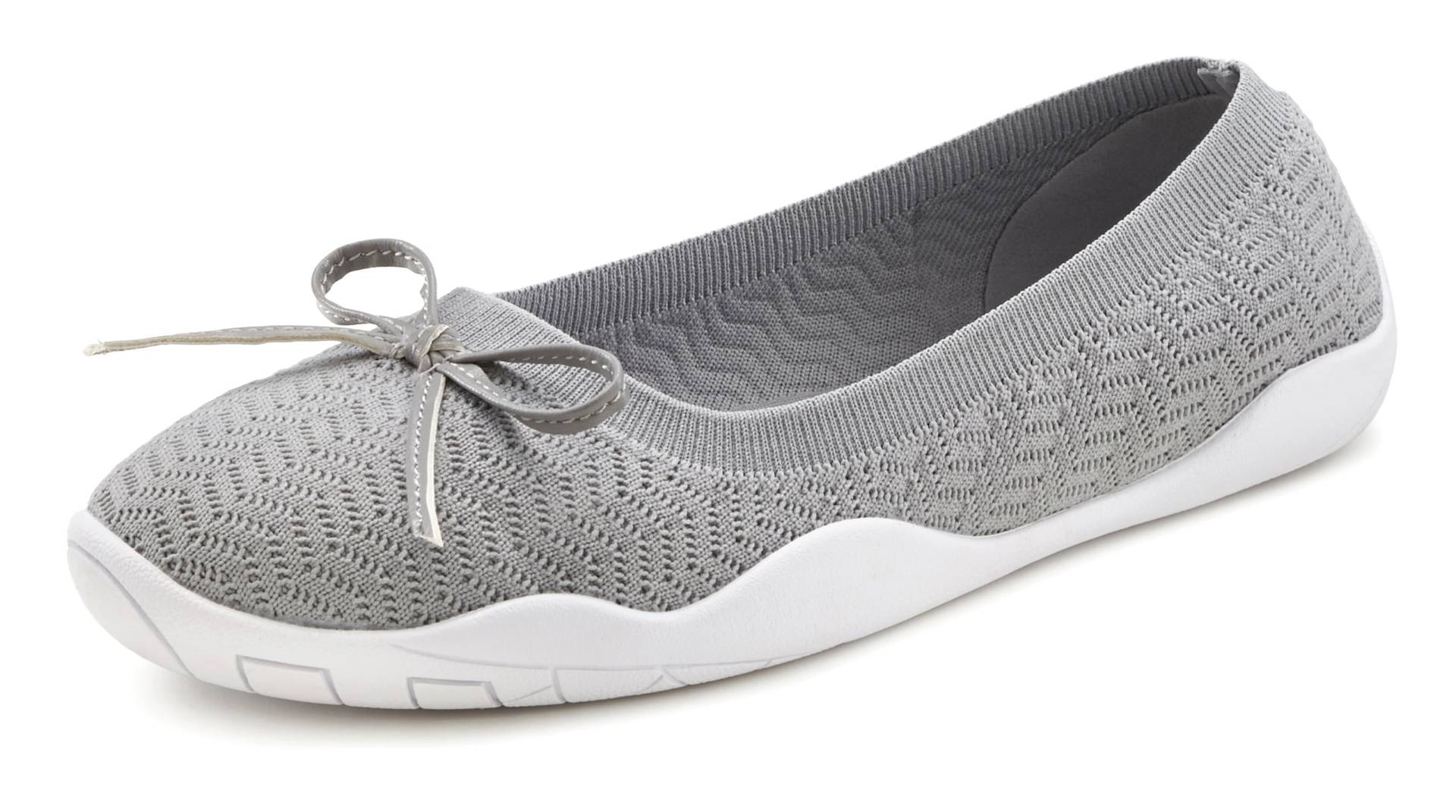 LASCANA Sneaker Ballerinas »Slip-On-Sneaker«, mit flacher & flexibler Sohle, superleicht, Slipper, Halbschuh VEGAN von LASCANA