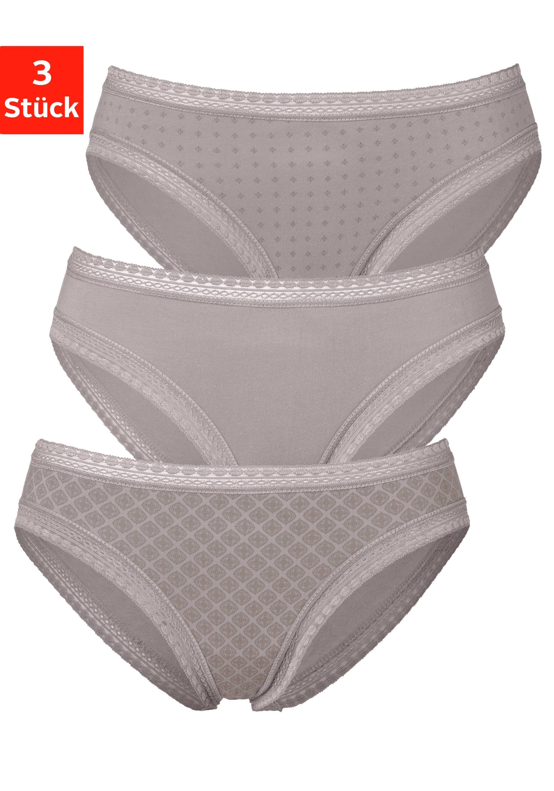 LASCANA Bikinislip, (Packung, 3 St.), aus elastischer Baumwolle mit weicher Spitze von LASCANA