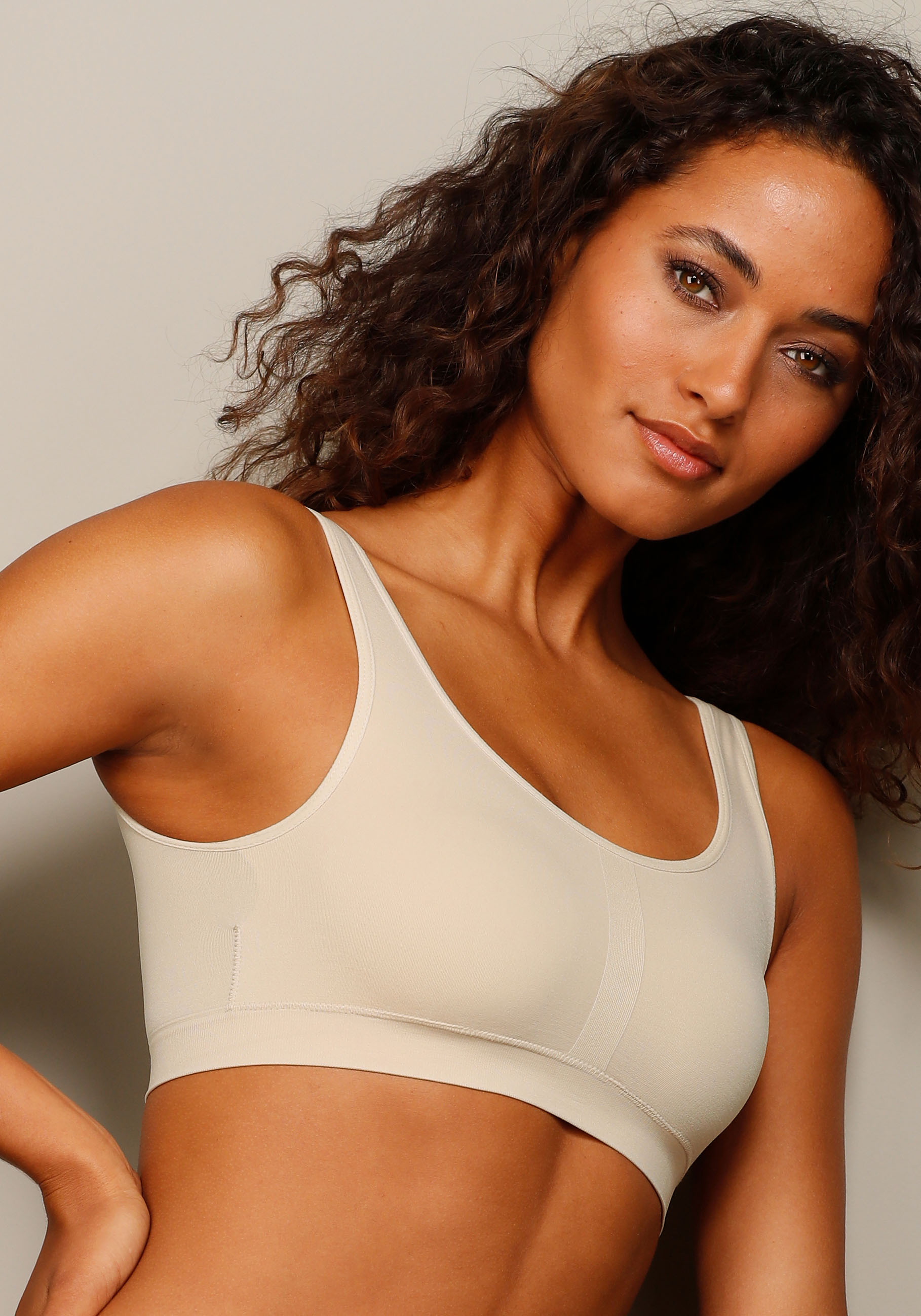 LASCANA Bustier »seamless«, aus weicher Microfaser von LASCANA