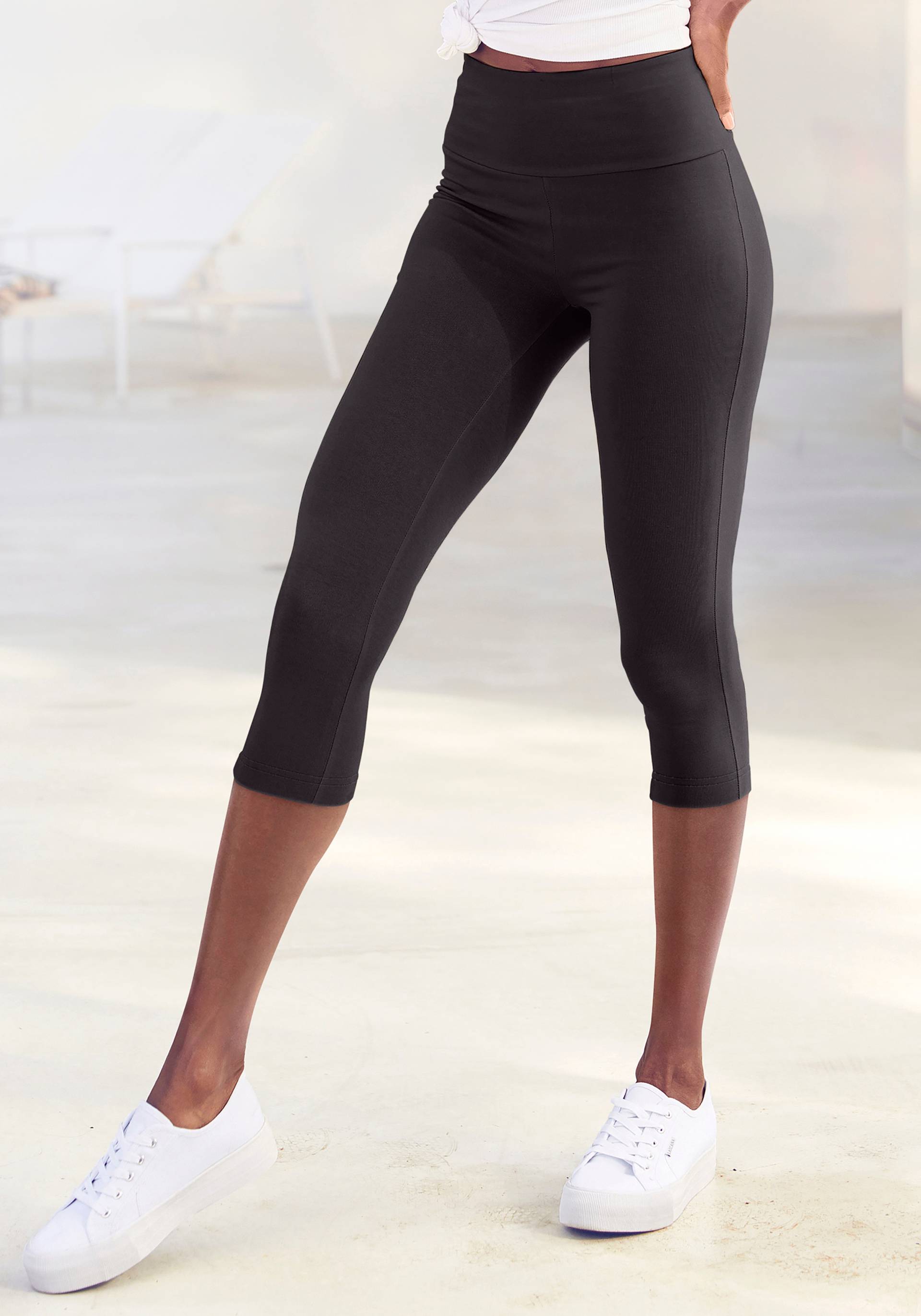 LASCANA Caprileggings, mit breitem, weichen Bündchen von LASCANA