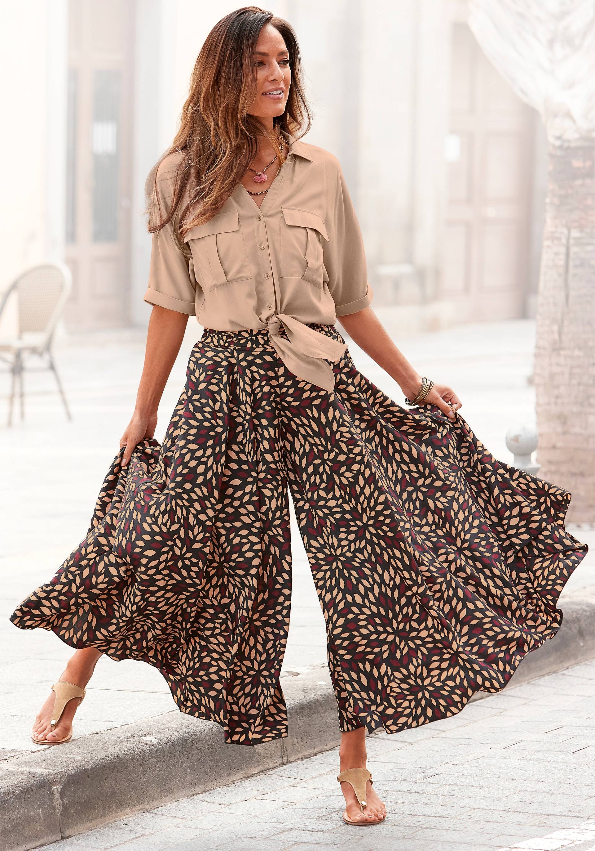 LASCANA Hosenrock, aus glatter Ware, Culotte, extraweites Bein LASCANA Hosenrock, aus glatter Ware, Culotte, extraweites Bein von LASCANA