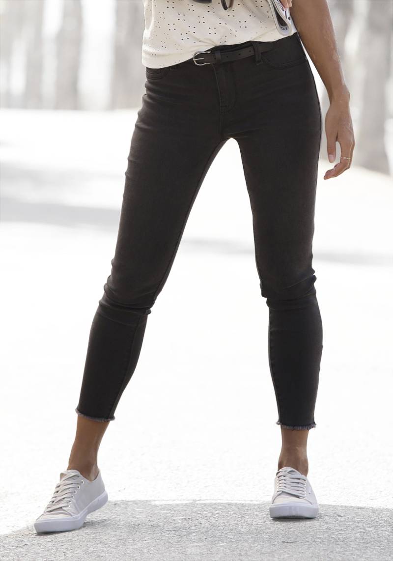 LASCANA Jeggings, mit Reissverschlüssen am Saum, Skinny, elastische Qualität, modisch von LASCANA