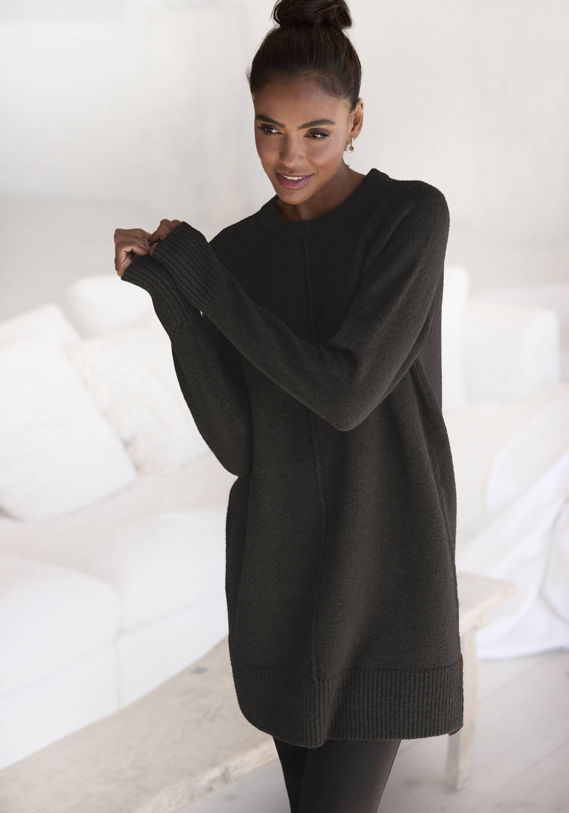 LASCANA Longpullover, in lässiger Form aus supersofter Qualität, Kuschelpulli, Pulloverkleid von LASCANA