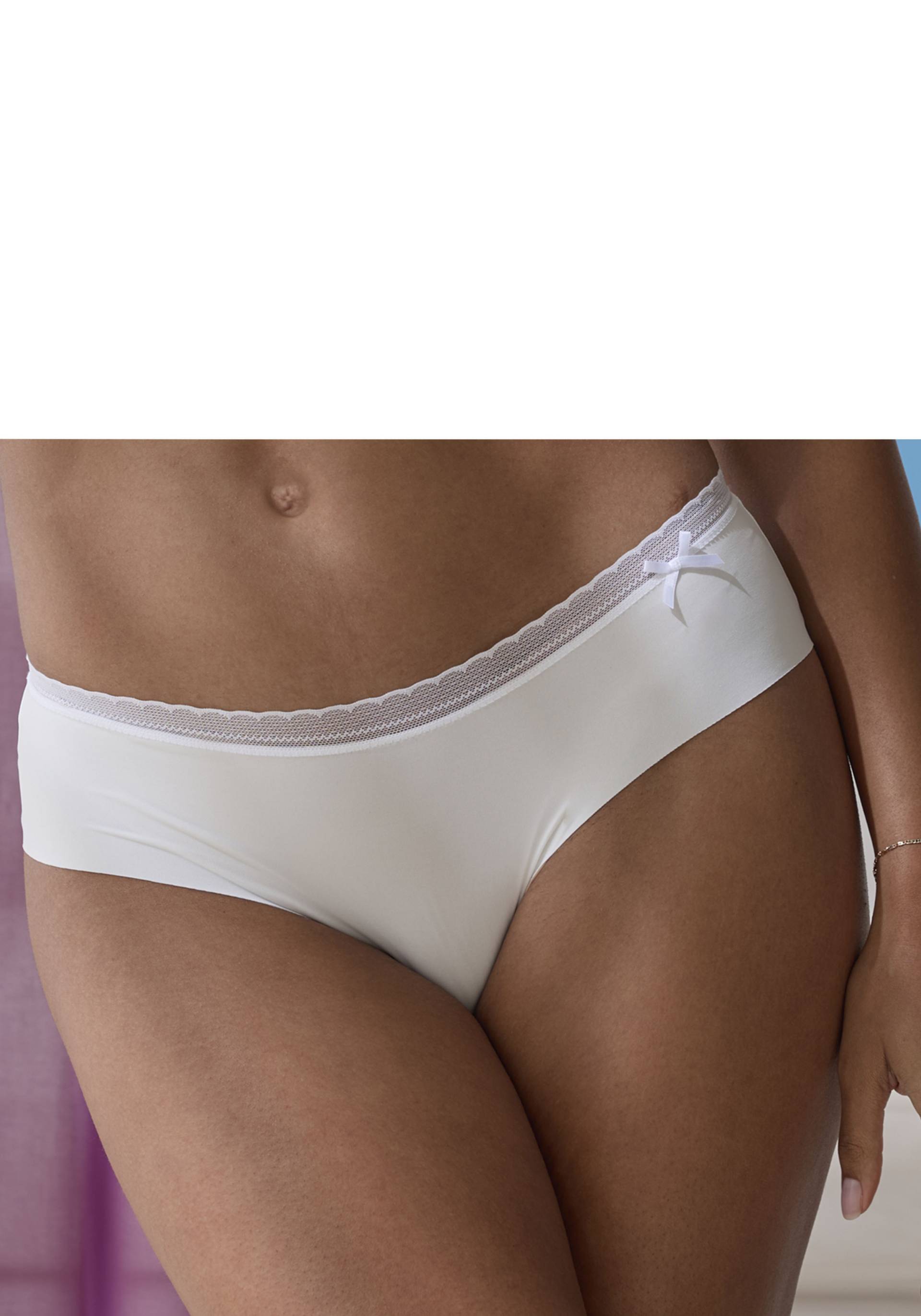 LASCANA Panty, SEAMLESS mit nahtloser Verarbeitung und feinem Spitzenbund von LASCANA