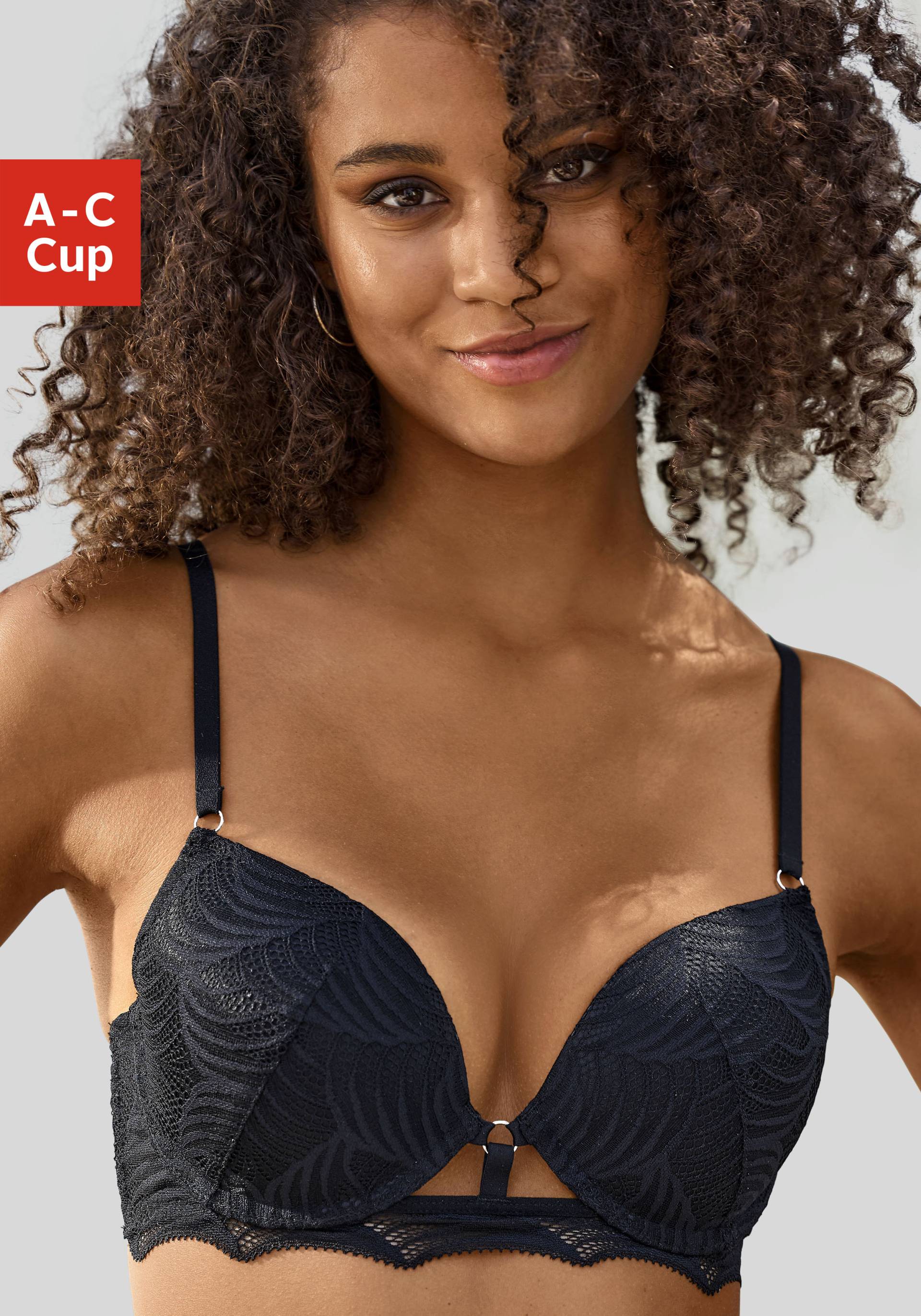 LASCANA Push-up-BH »Marla«, mit integrierten Kissen und modischer Spitze, Dessous von LASCANA