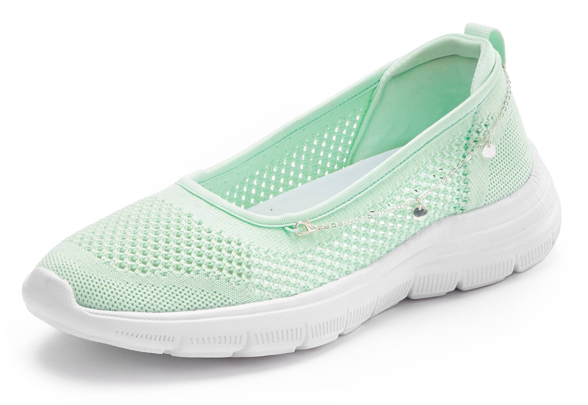 LASCANA Sneaker »Slip-On-Sneaker«, mit Ketten-Element, Slipper, Ballerina, Halbschuhe VEGAN von LASCANA