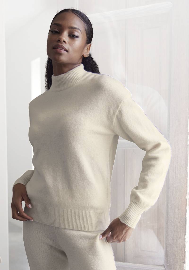 LASCANA Strickpullover, mit Stehkragen und Rippbündchen, Loungewear von LASCANA