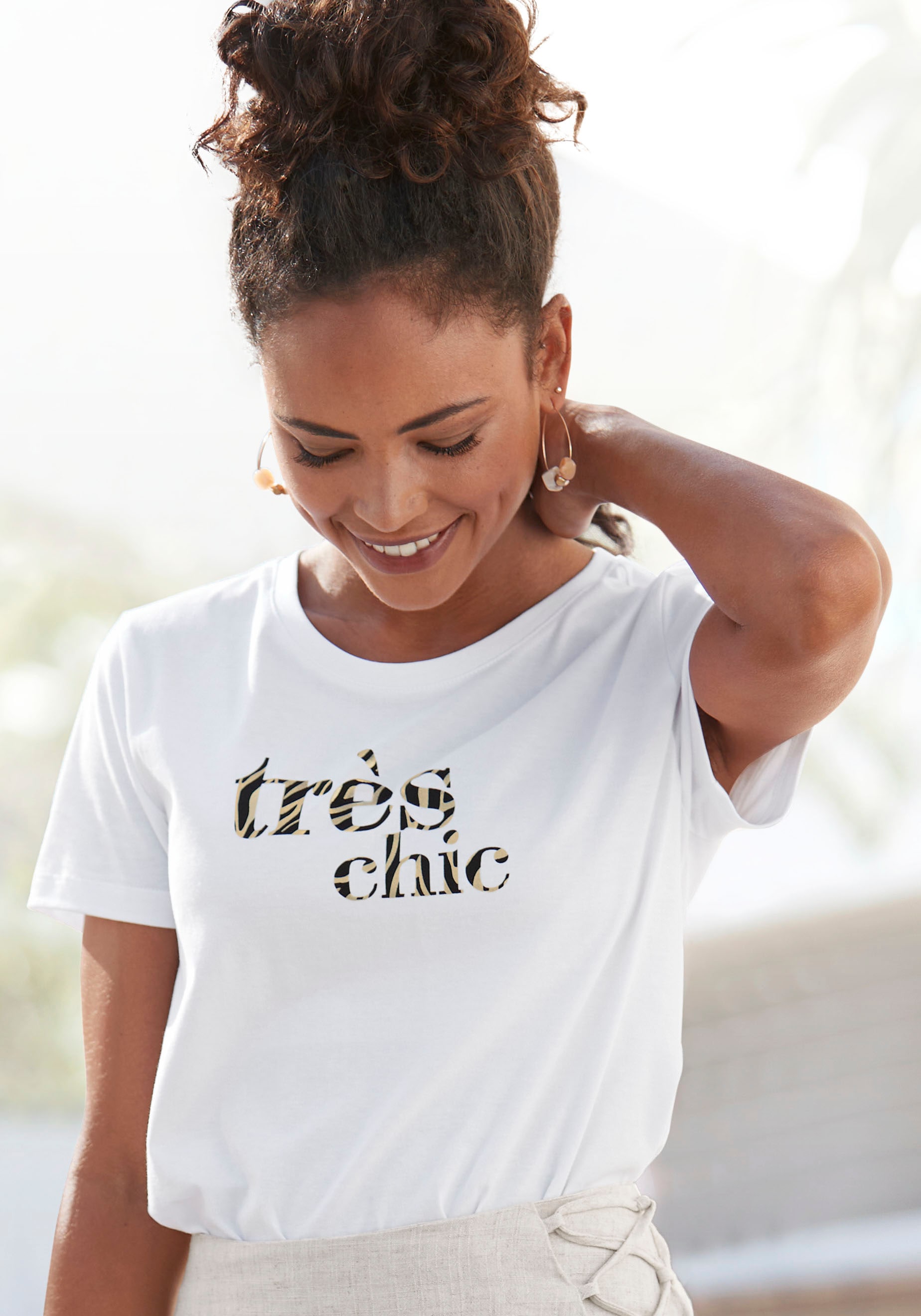 LASCANA T-Shirt, mit Print, Kurzarmshirt aus Baumwolle, casual-chic LASCANA T-Shirt, mit Print, Kurzarmshirt aus Baumwolle, casual-chic von LASCANA