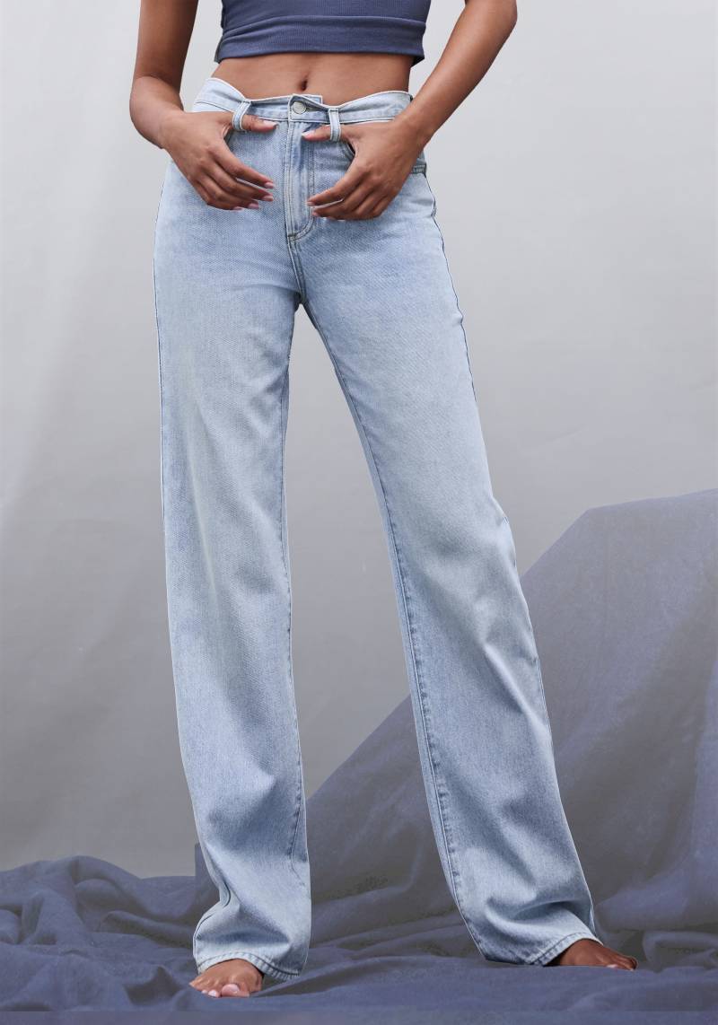 LASCANA Weite Jeans, mit hohem Bund und 5-Pocket-Style, Wide-Leg Jeans von LASCANA