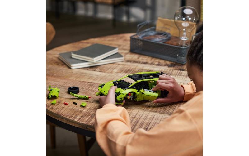 LEGO® Spielbausteine »Lamborghini Huracán«, (806 St.) von lego®