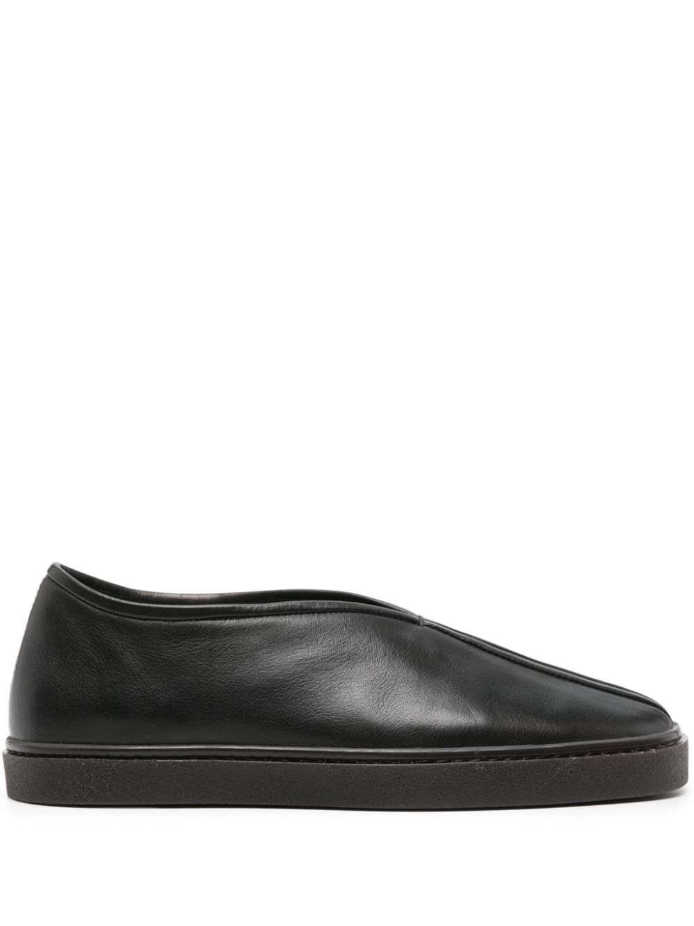 LEMAIRE Piped leather sneakers - Black von LEMAIRE